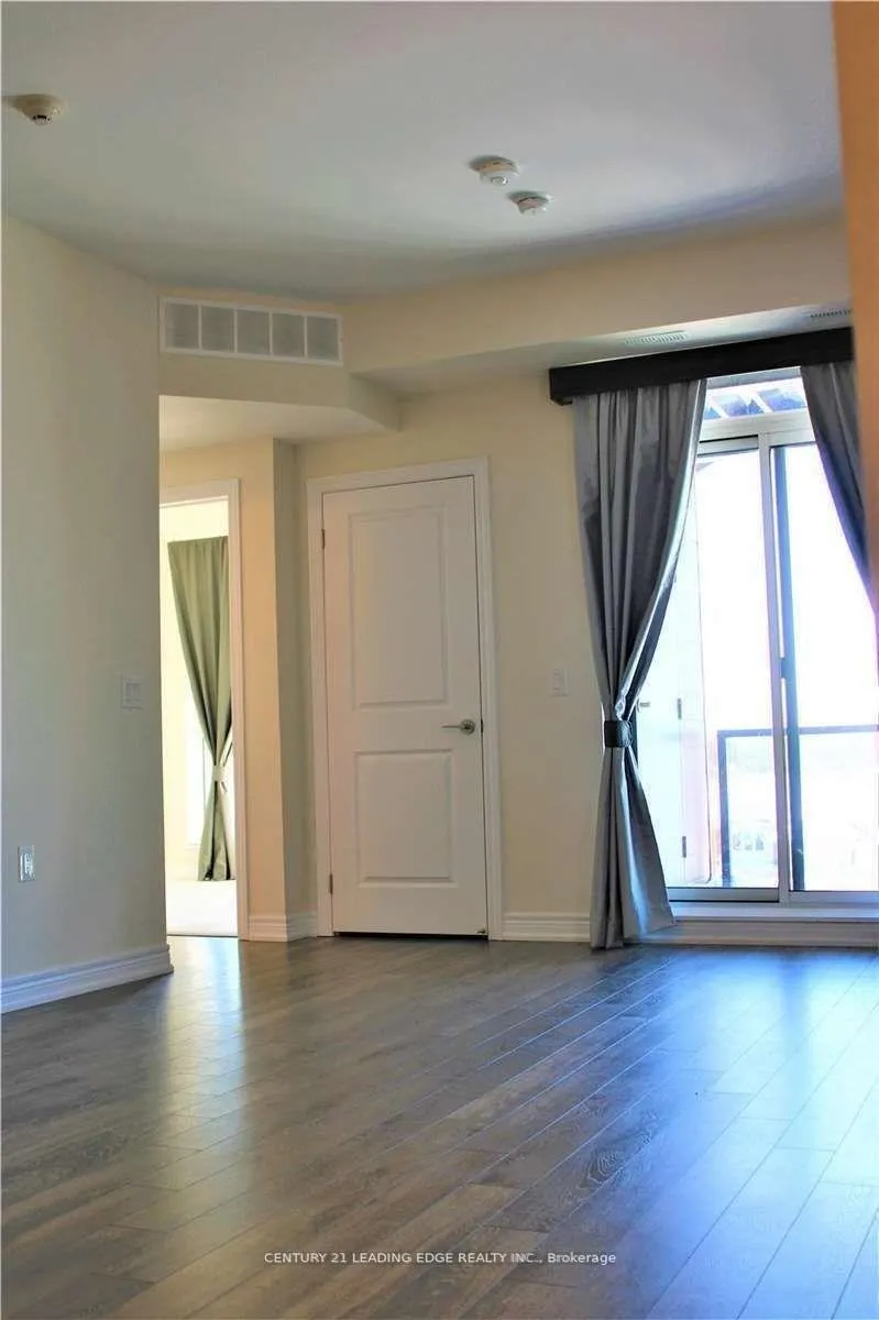 Photo 15 of Unit 305, 2375 Bronte Road W, Oakville, Westmount — HOMEH
