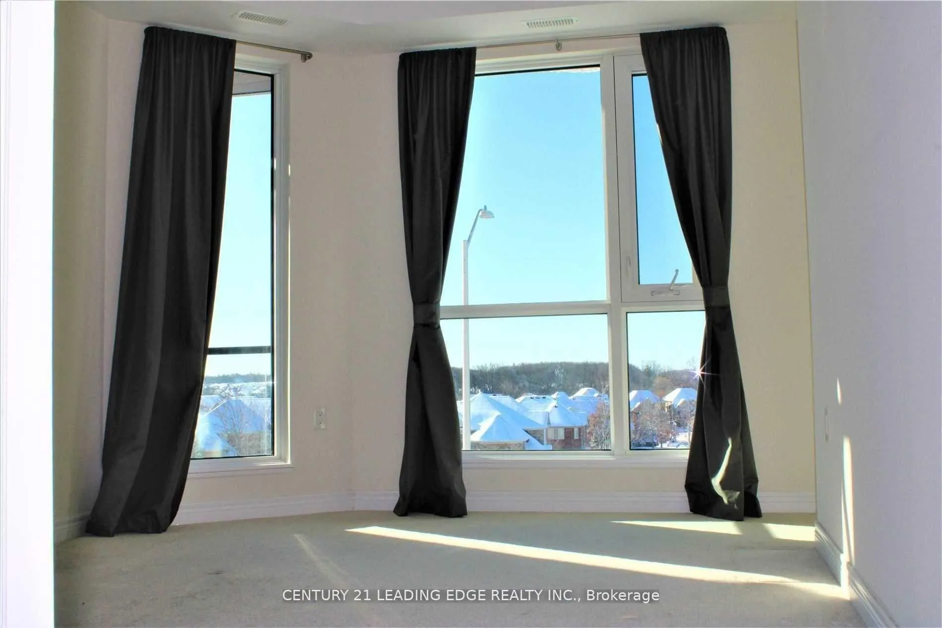 Photo 18 of Unit 305, 2375 Bronte Road W, Oakville, Westmount — HOMEH