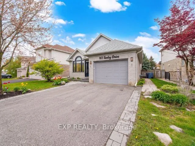 Photo 2 of Unit 1, 161 Farley Drive, Guelph, Pineridge/Westminster Woods — HOMEH