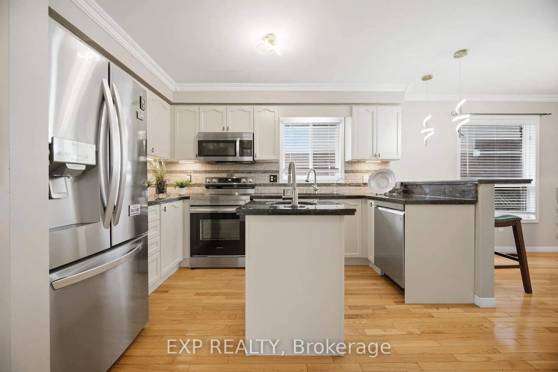 Photo 8 of Unit 1, 161 Farley Drive, Guelph, Pineridge/Westminster Woods — HOMEH