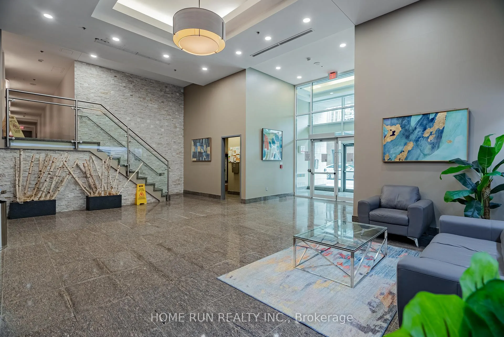 Photo 10 of Unit 714, 238 Besserer Street, Ottawa, Sandy Hill — HOMEH