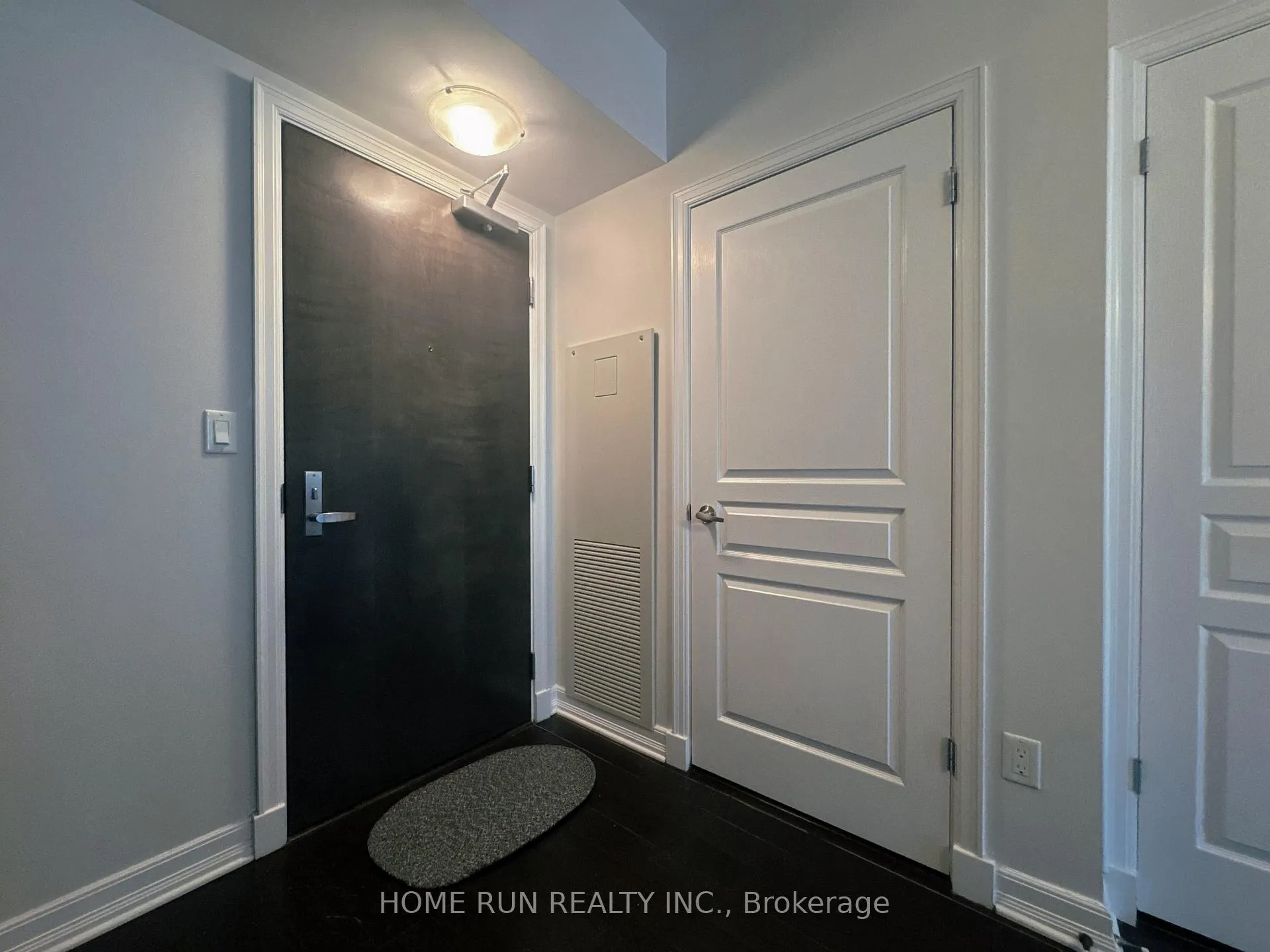 Photo 15 of Unit 714, 238 Besserer Street, Ottawa, Sandy Hill — HOMEH