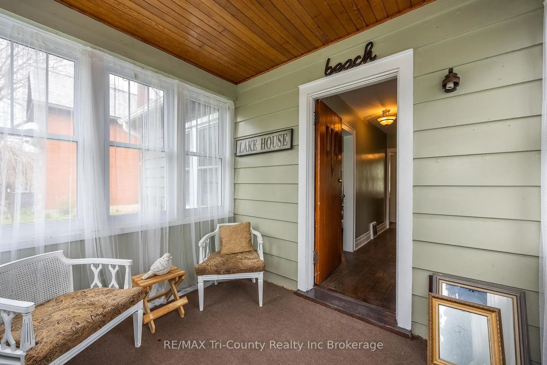 Photo 3 of 33 Wellington Street, Bayham, Port Burwell — HOMEH