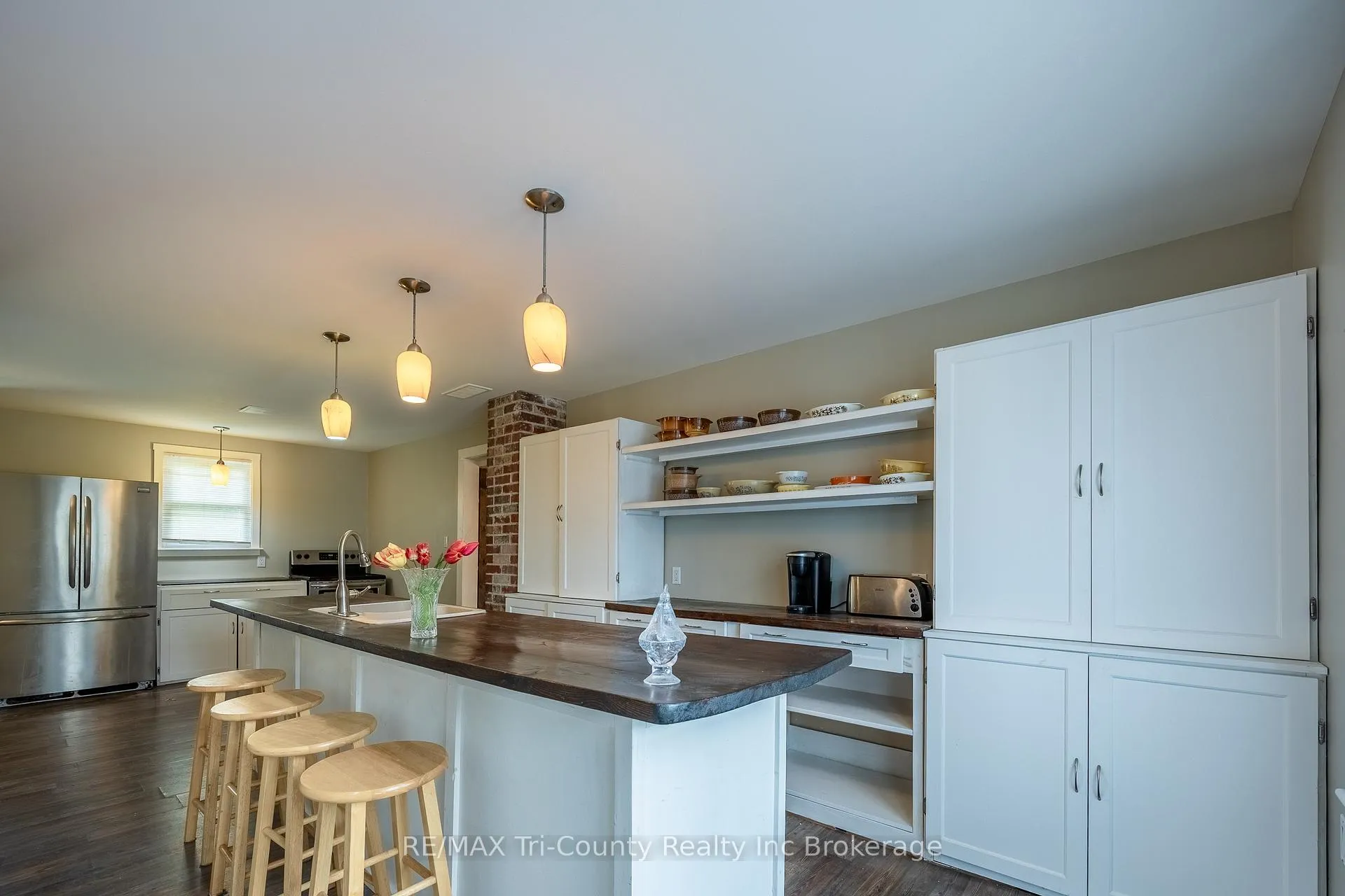 Photo 5 of 33 Wellington Street, Bayham, Port Burwell — HOMEH