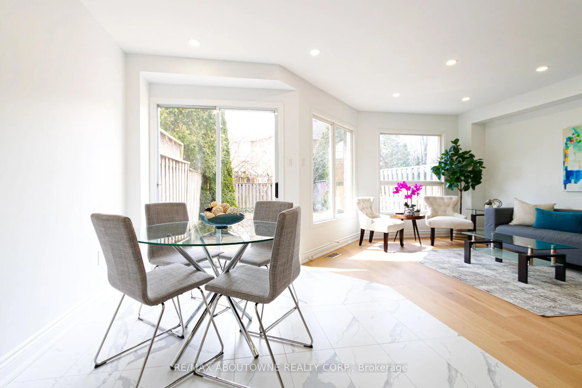 Photo 11 of 1114 Lindsay Drive, Oakville, Glen Abbey — HOMEH