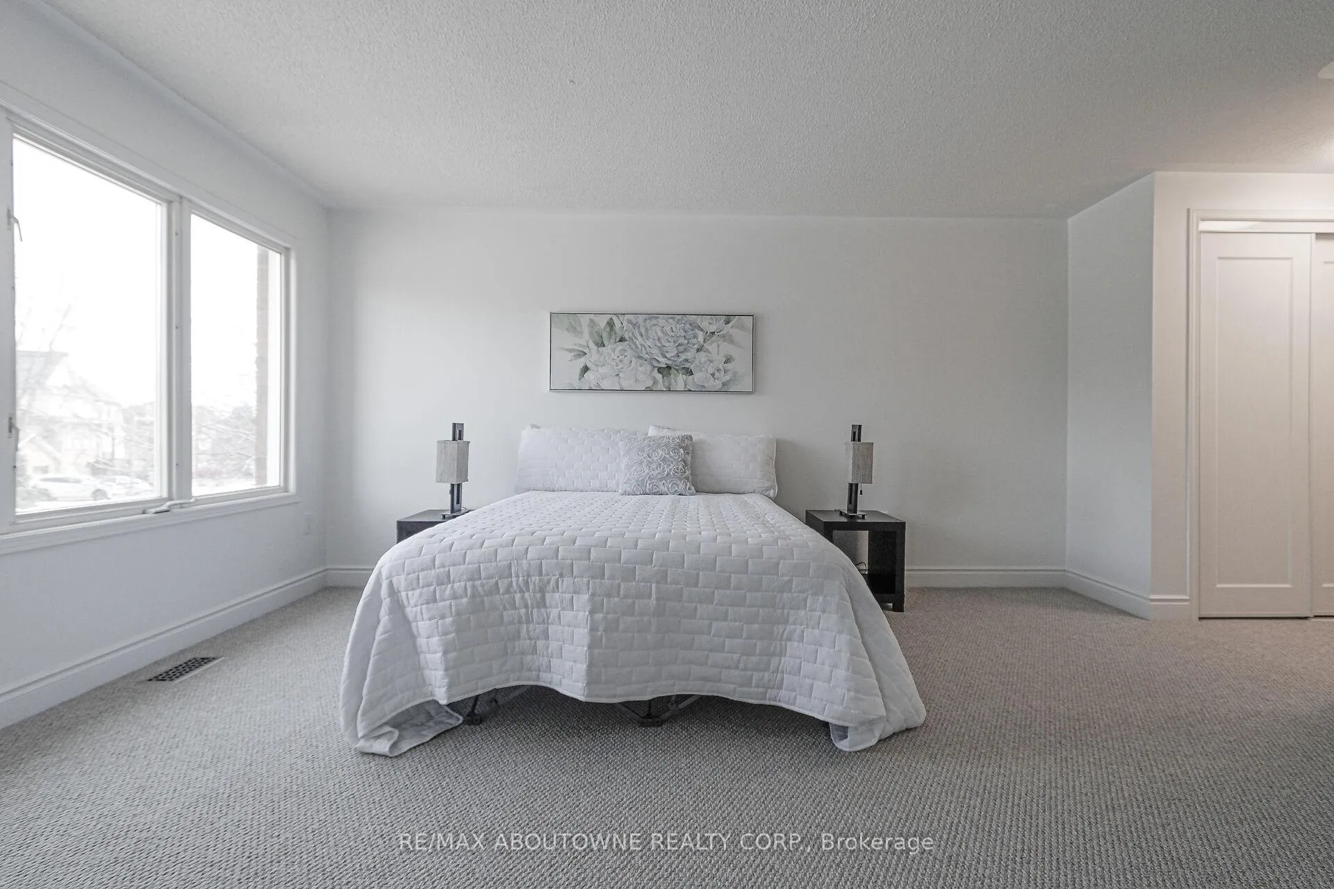 Photo 19 of 1114 Lindsay Drive, Oakville, Glen Abbey — HOMEH