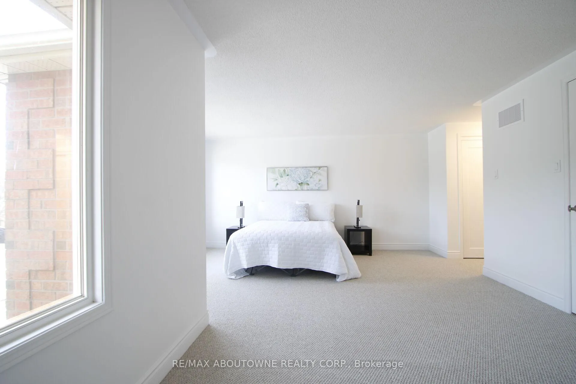 Photo 20 of 1114 Lindsay Drive, Oakville, Glen Abbey — HOMEH