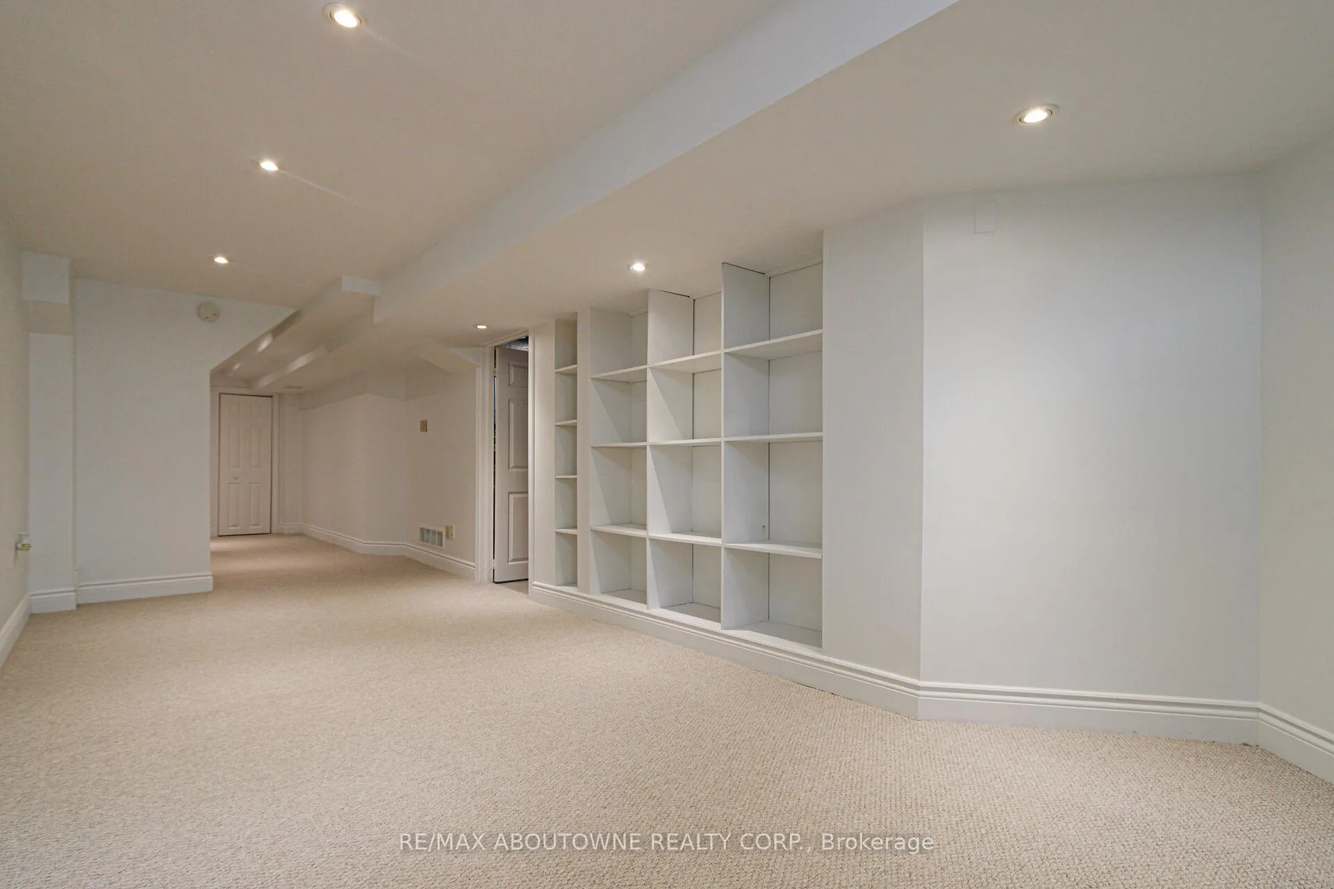 Photo 30 of 1114 Lindsay Drive, Oakville, Glen Abbey — HOMEH
