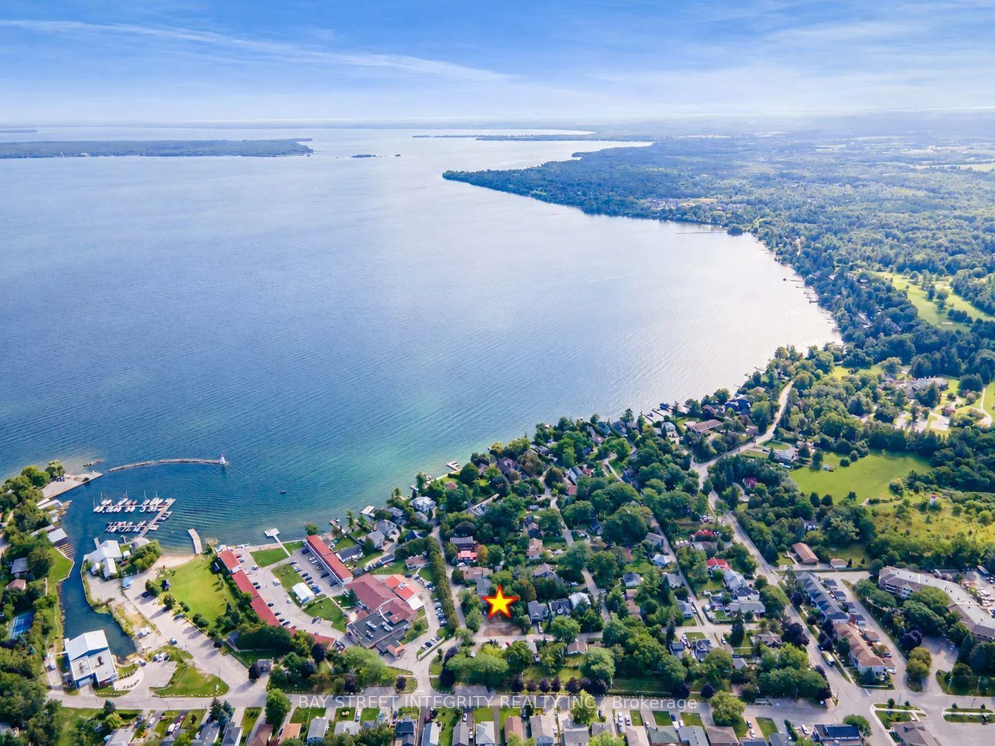 Photo 11 of 27 Thompson Drive, Georgina, Sutton & Jackson's Point — HOMEH