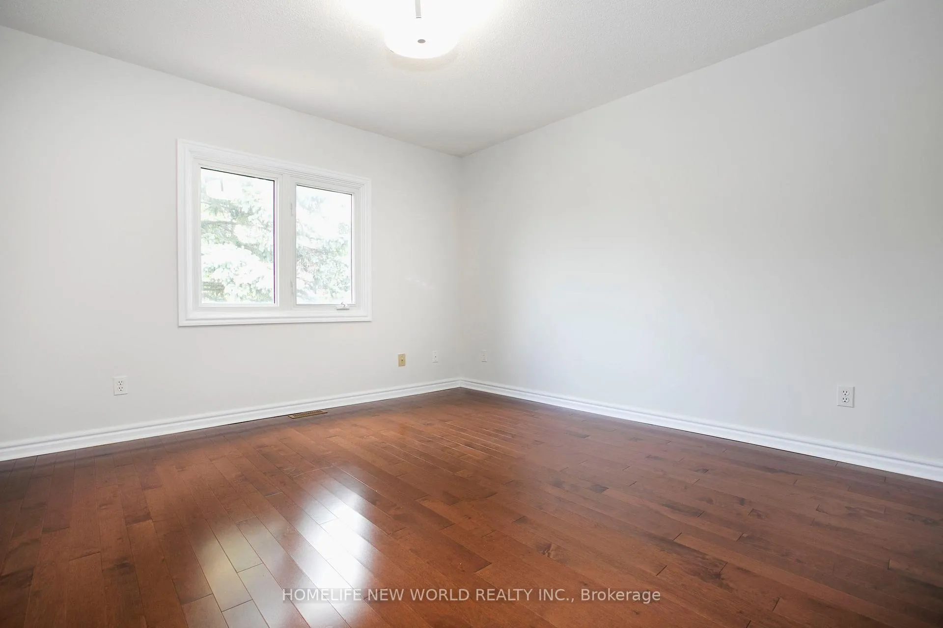 Photo 15 of 27 John Stiver Crescent, Markham, Buttonville — HOMEH