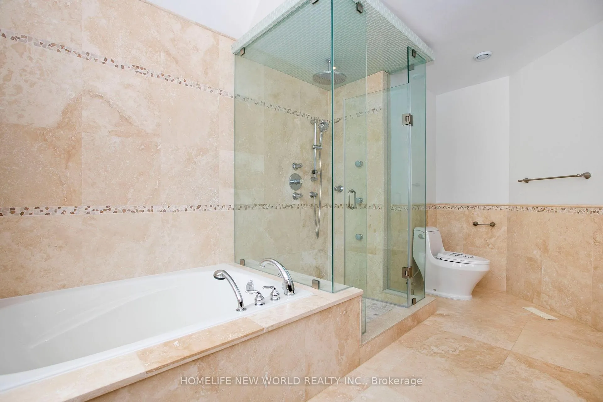 Photo 20 of 27 John Stiver Crescent, Markham, Buttonville — HOMEH