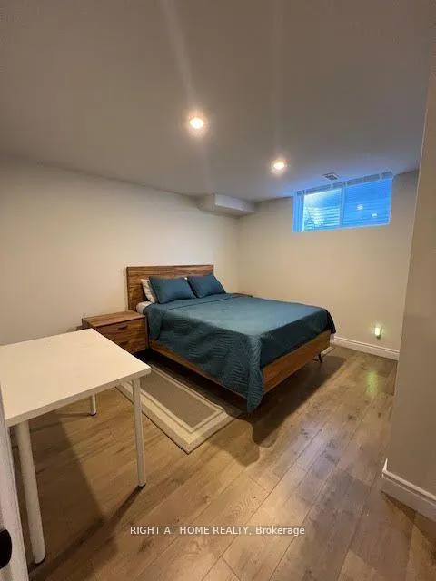 Photo 11 of 169 Ice Place, Oshawa, Windfields — HOMEH