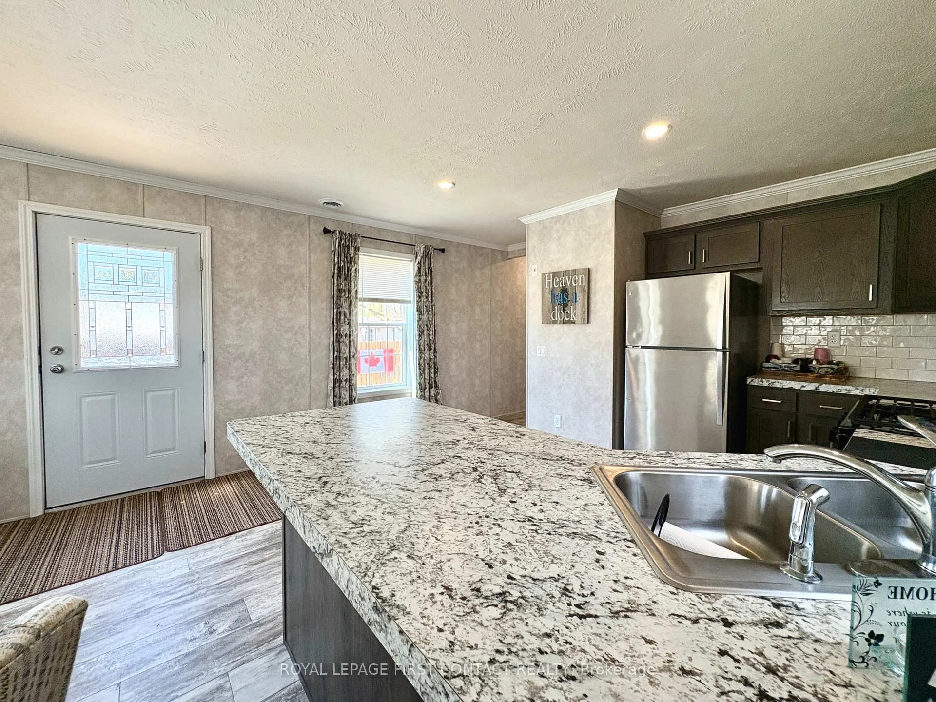 Photo 9 of 40 Shamrock Crescent, Essa, Rural Essa — HOMEH