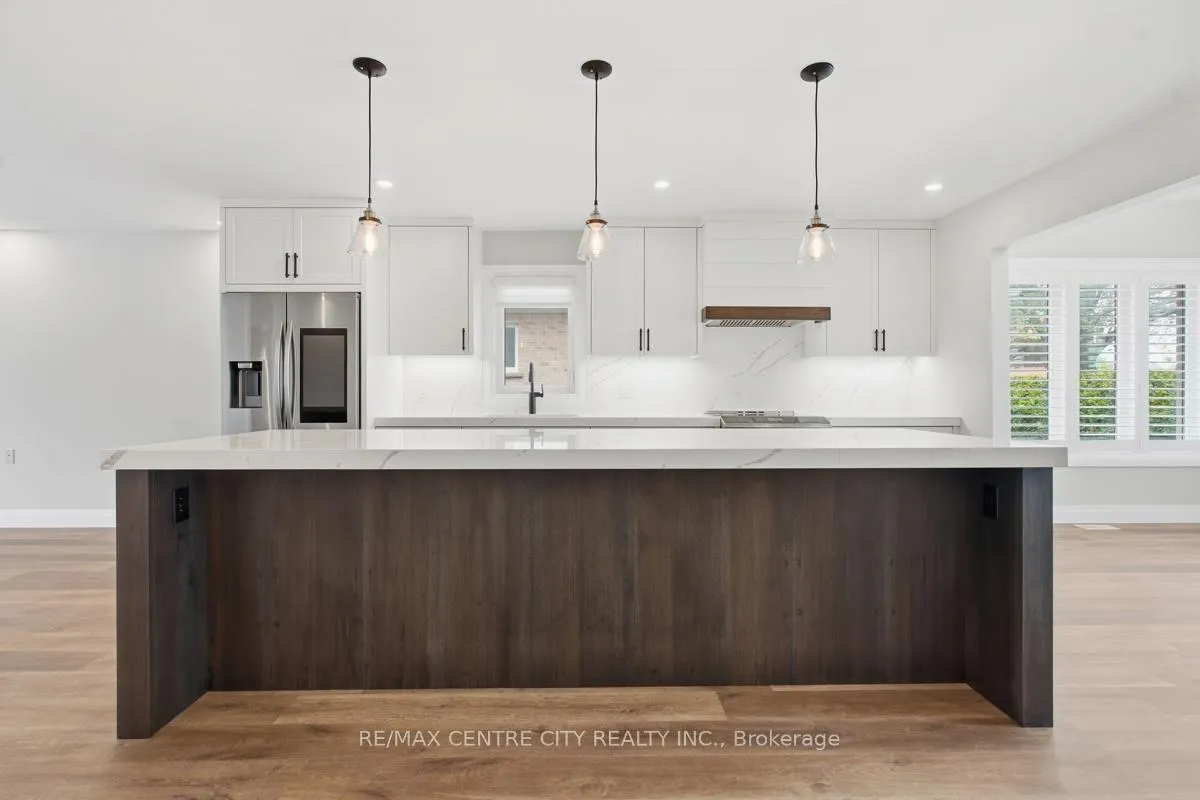 Photo 11 of 22 Ilderbrook Circle, Middlesex Centre, Ilderton — HOMEH