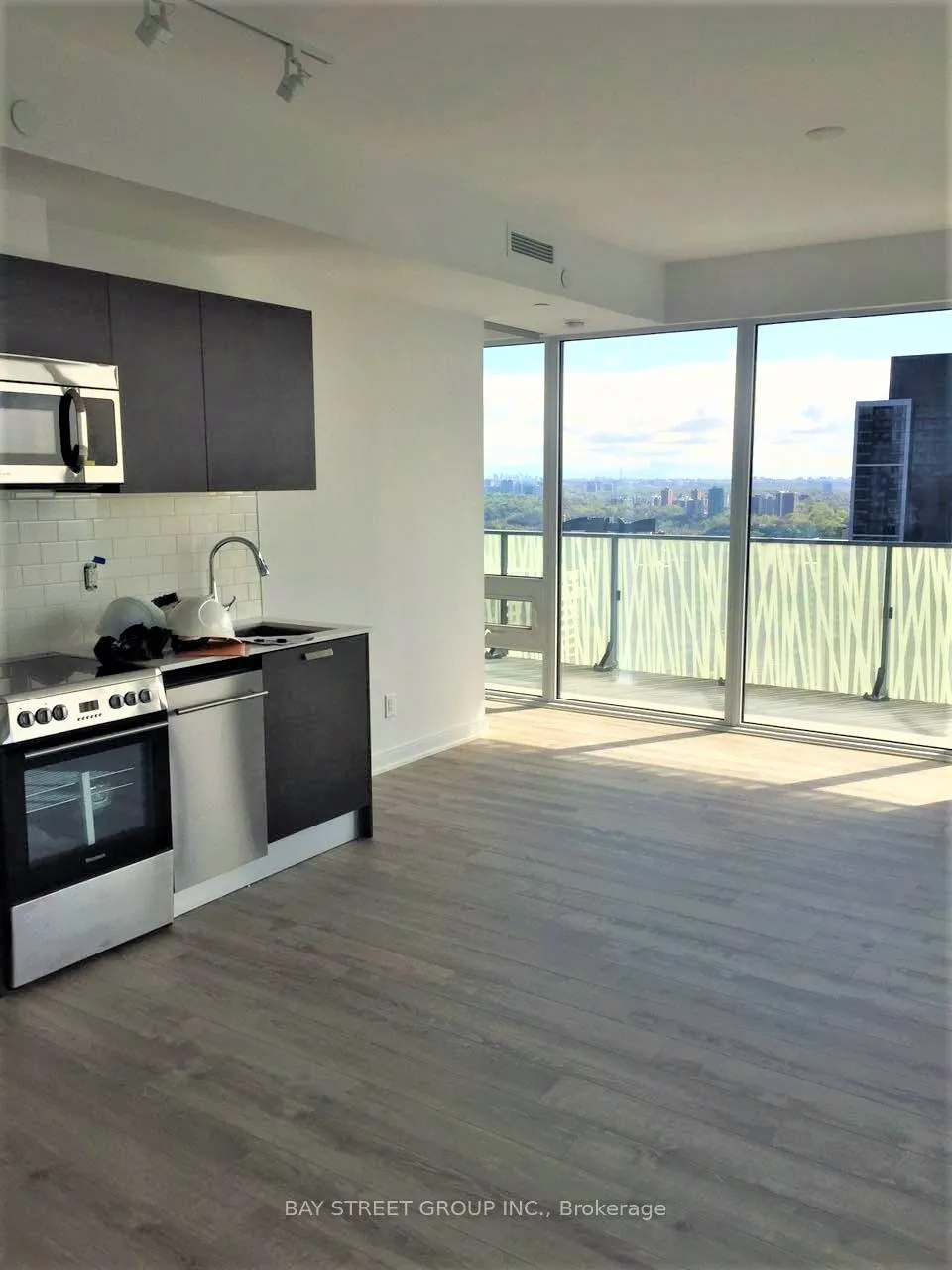 Photo 3 of Unit 3502, 42 Charles Street, Toronto, Church-Yonge Corridor — HOMEH