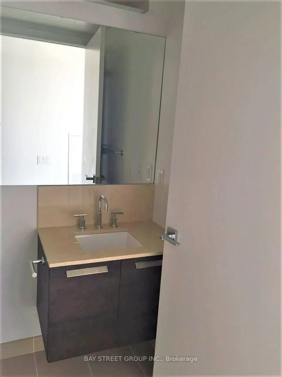 Photo 4 of Unit 3502, 42 Charles Street, Toronto, Church-Yonge Corridor — HOMEH