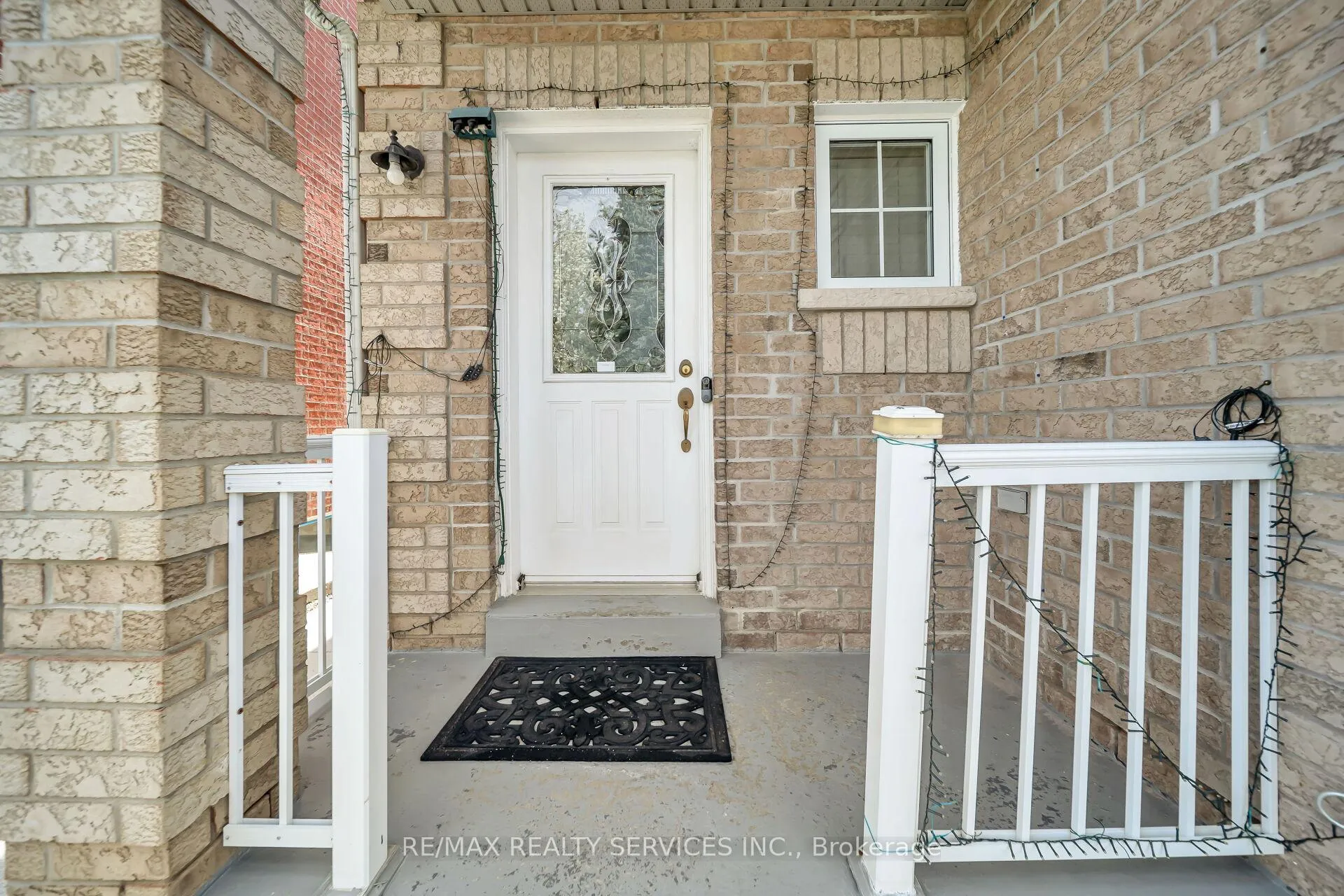 Photo 3 of 82 Footbridge Crescent, Brampton, Sandringham-Wellington — HOMEH