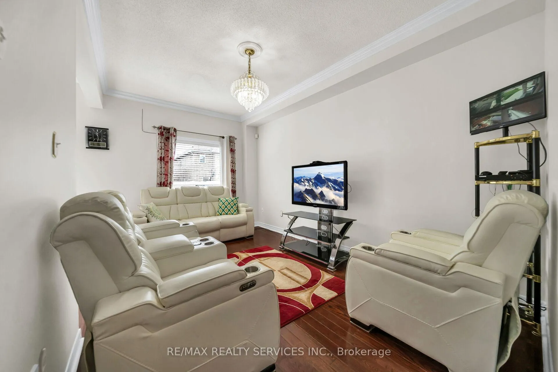 Photo 12 of 82 Footbridge Crescent, Brampton, Sandringham-Wellington — HOMEH