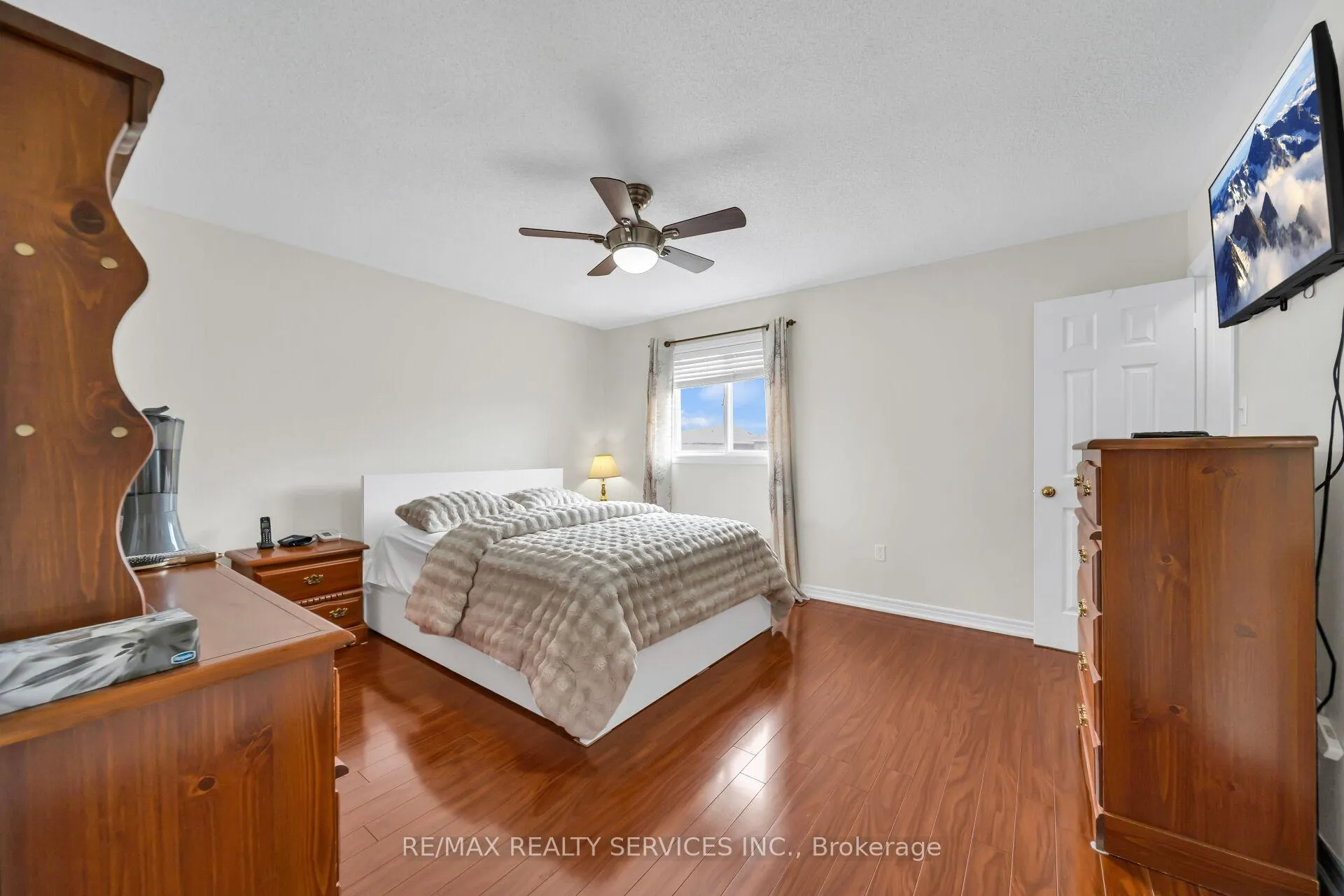 Photo 20 of 82 Footbridge Crescent, Brampton, Sandringham-Wellington — HOMEH