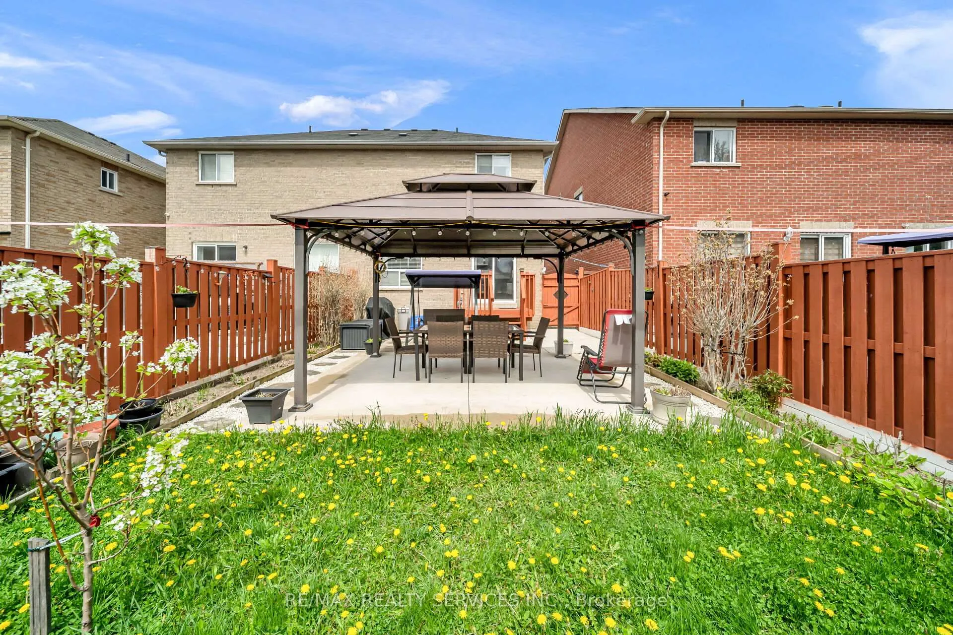 Photo 38 of 82 Footbridge Crescent, Brampton, Sandringham-Wellington — HOMEH