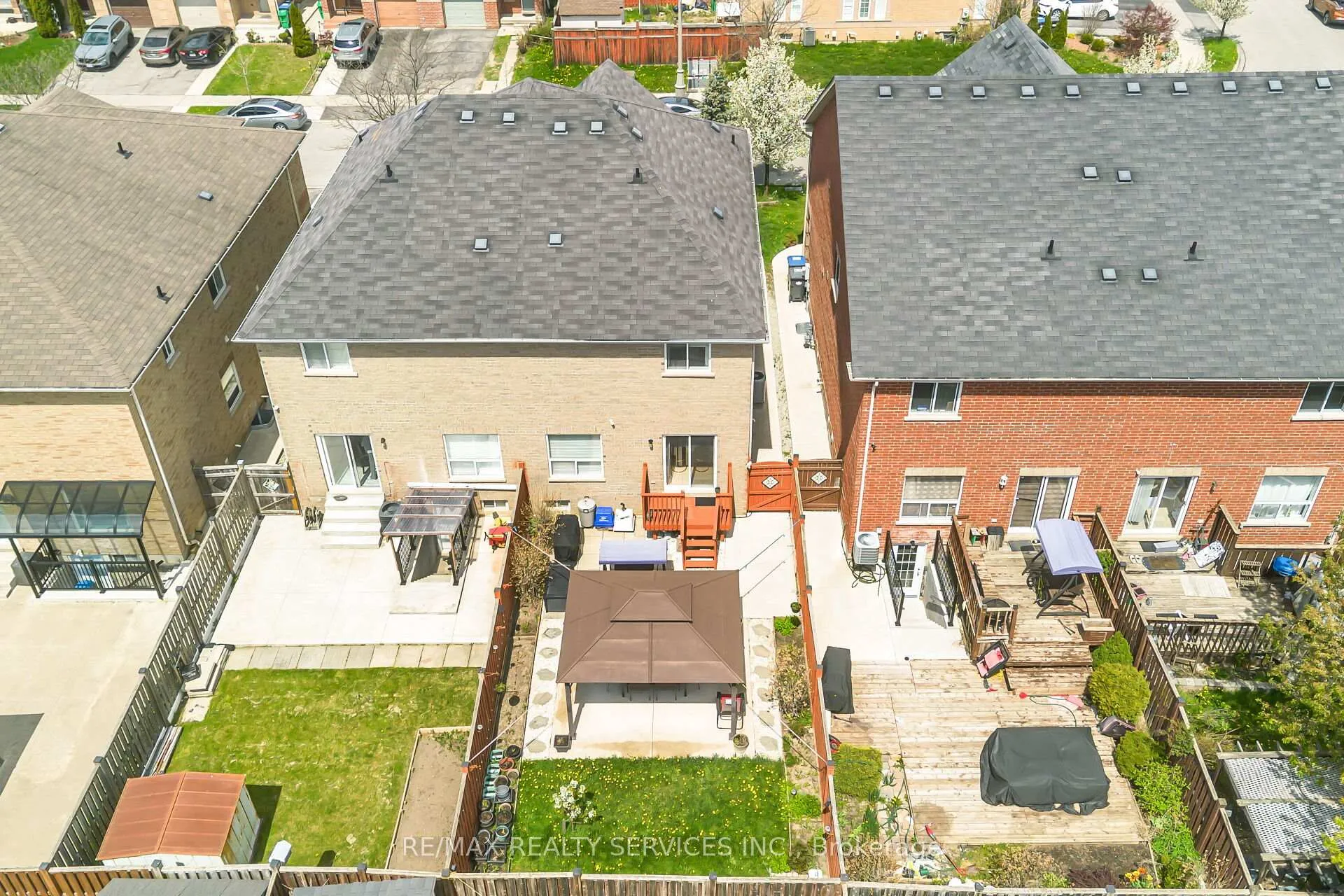 Photo 39 of 82 Footbridge Crescent, Brampton, Sandringham-Wellington — HOMEH