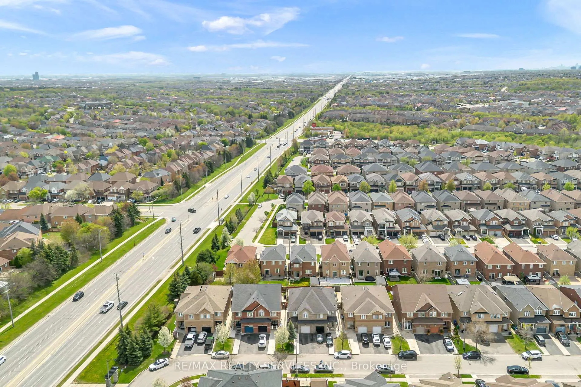 Photo 43 of 82 Footbridge Crescent, Brampton, Sandringham-Wellington — HOMEH