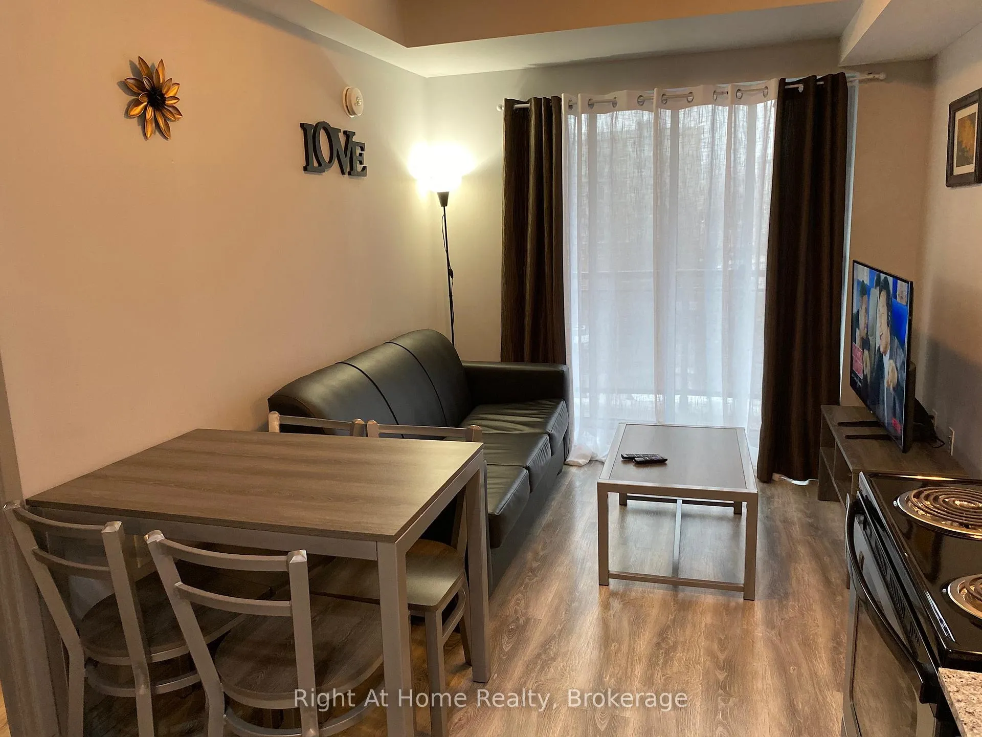 Photo 7 of Unit G310, 275 Larch Street, Waterloo, Beechwood/University — HOMEH