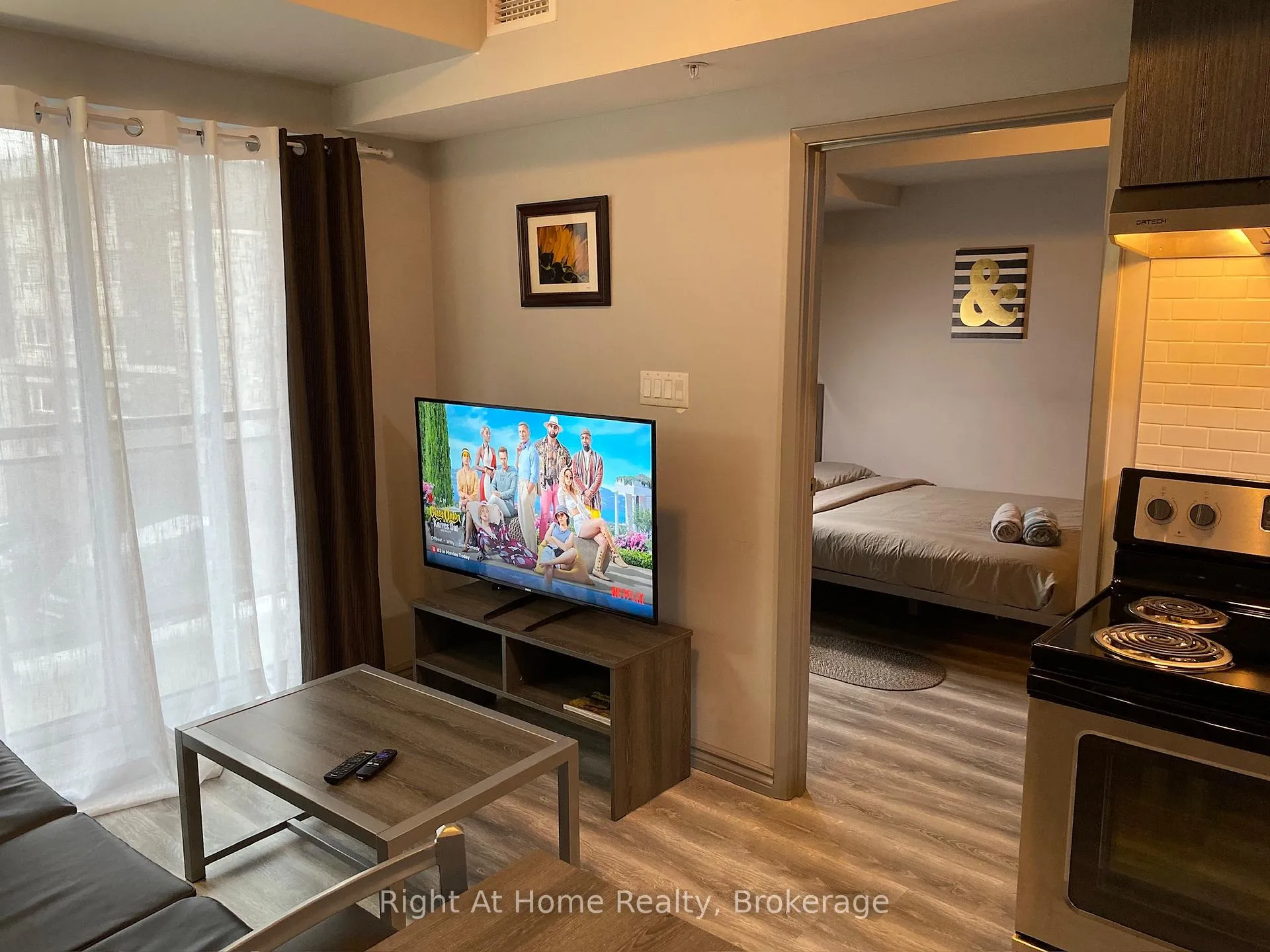 Photo 8 of Unit G310, 275 Larch Street, Waterloo, Beechwood/University — HOMEH