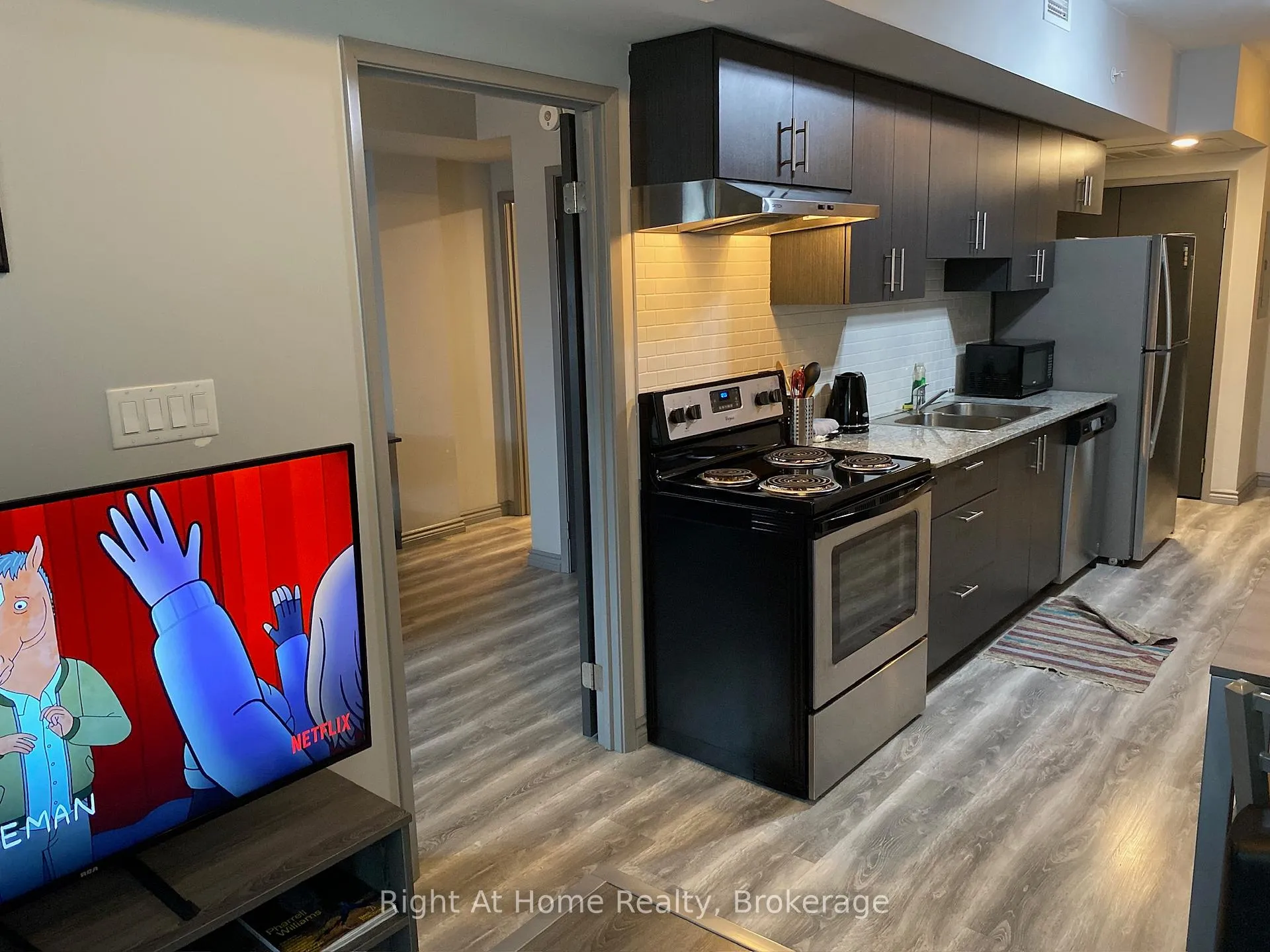 Photo 11 of Unit G310, 275 Larch Street, Waterloo, Beechwood/University — HOMEH