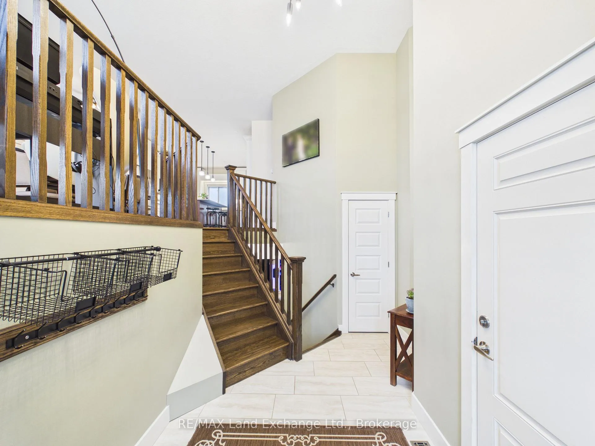 Photo 6 of 13 Lakefield Drive, Kincardine — HOMEH
