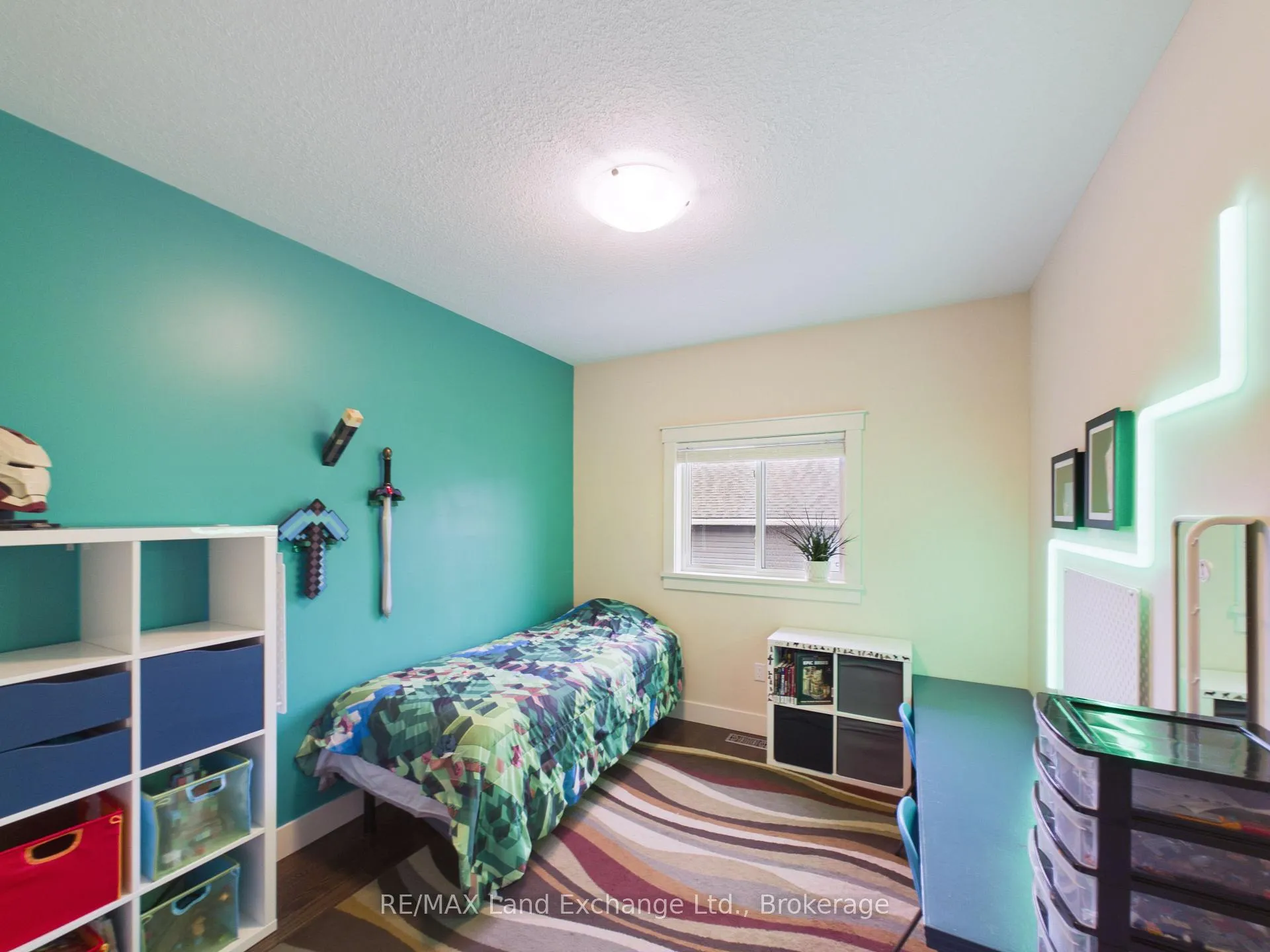 Photo 17 of 13 Lakefield Drive, Kincardine — HOMEH