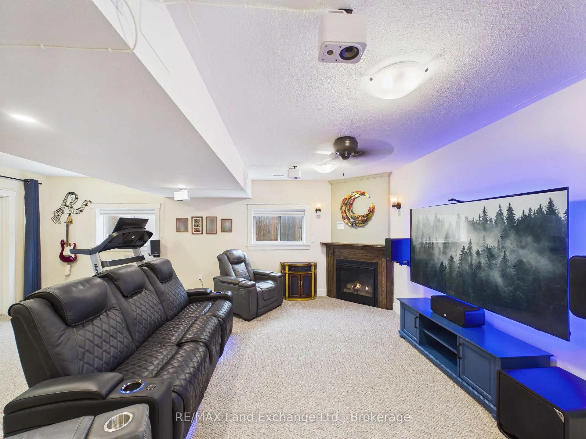 Photo 21 of 13 Lakefield Drive, Kincardine — HOMEH