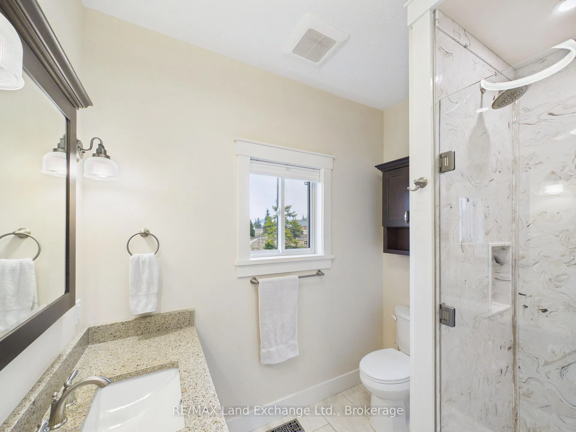 Photo 28 of 13 Lakefield Drive, Kincardine — HOMEH