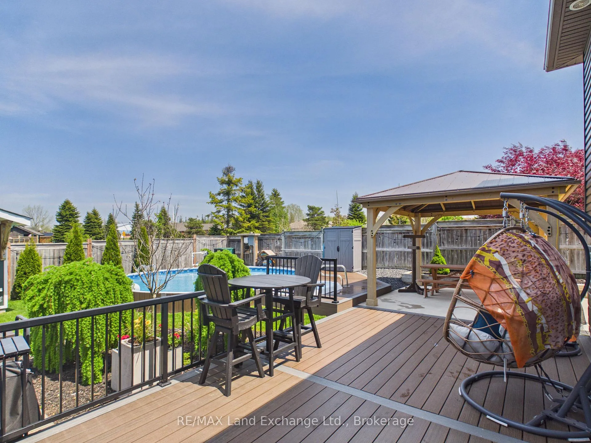 Photo 33 of 13 Lakefield Drive, Kincardine — HOMEH