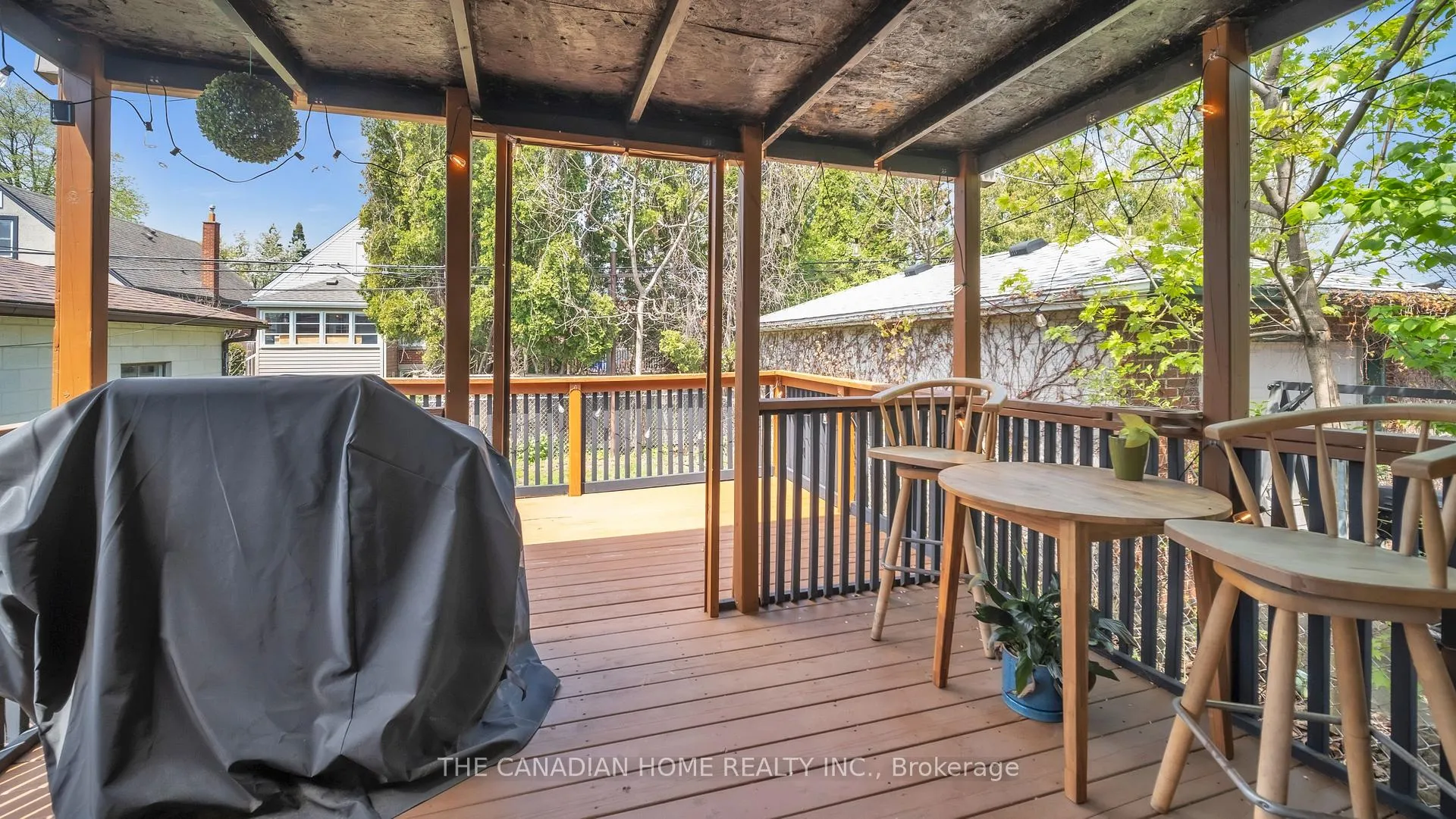 Photo 21 of 196 Tuxedo Ave, Hamilton, Delta — HOMEH