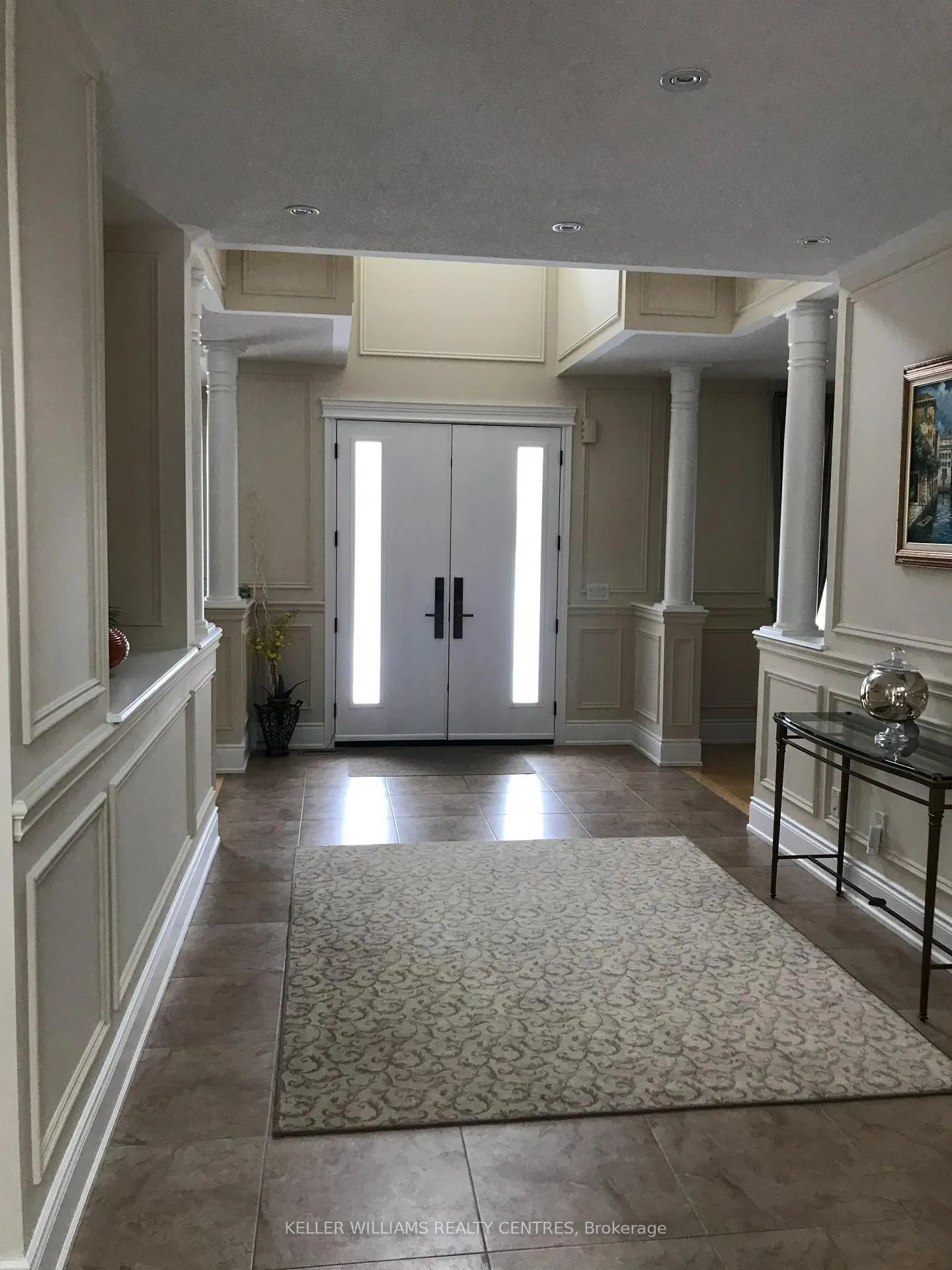 Photo 3 of 148 Hunterwood Chase, Vaughan, Rural Vaughan — HOMEH