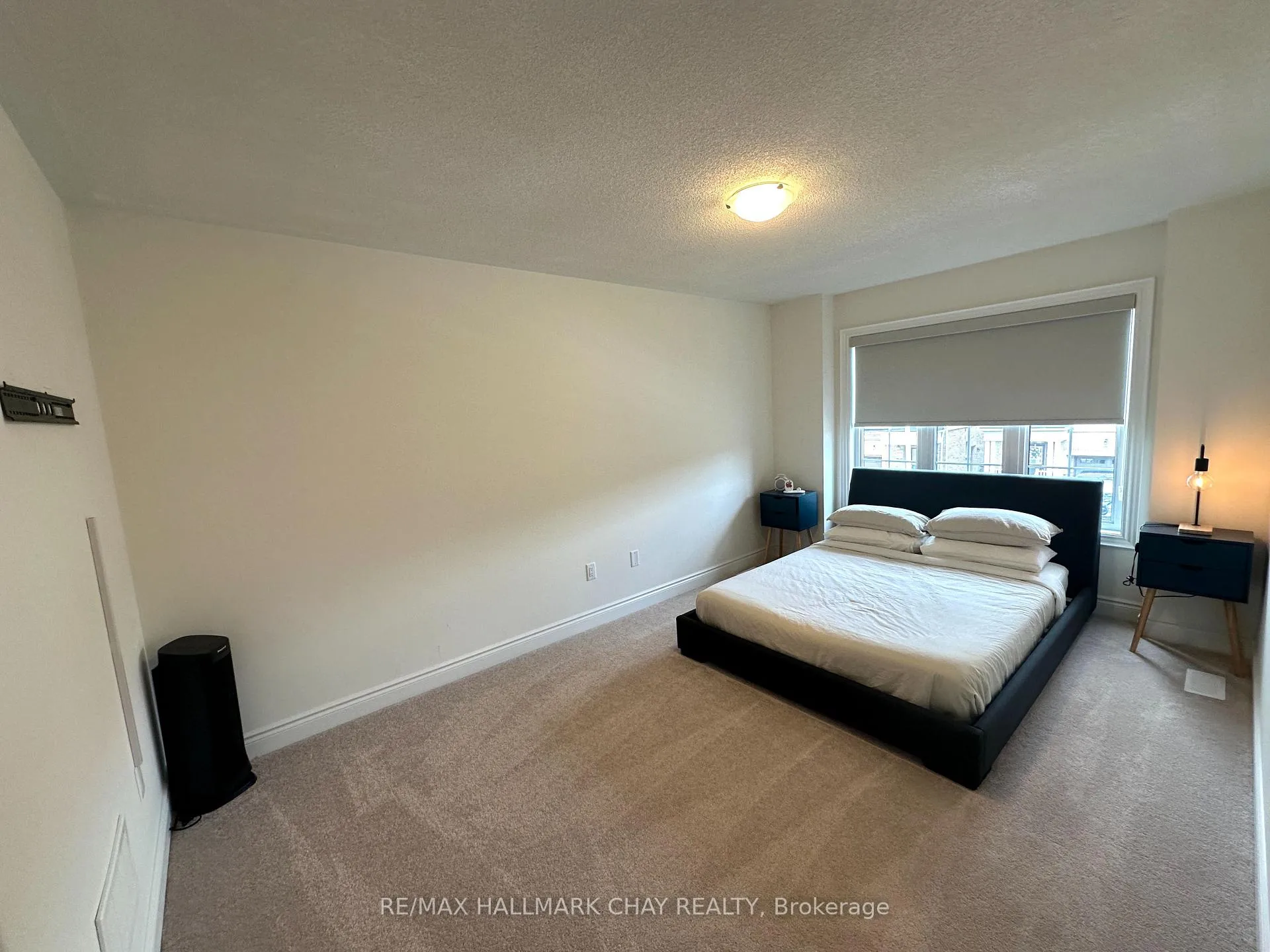 Photo 16 of 74 Phoenix Boulevard, Barrie, Rural Barrie Southeast — HOMEH