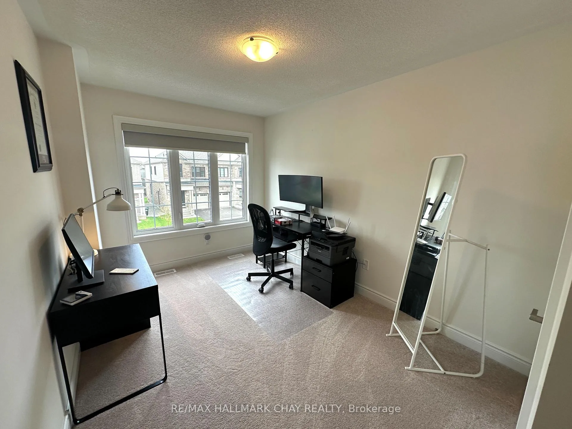 Photo 17 of 74 Phoenix Boulevard, Barrie, Rural Barrie Southeast — HOMEH