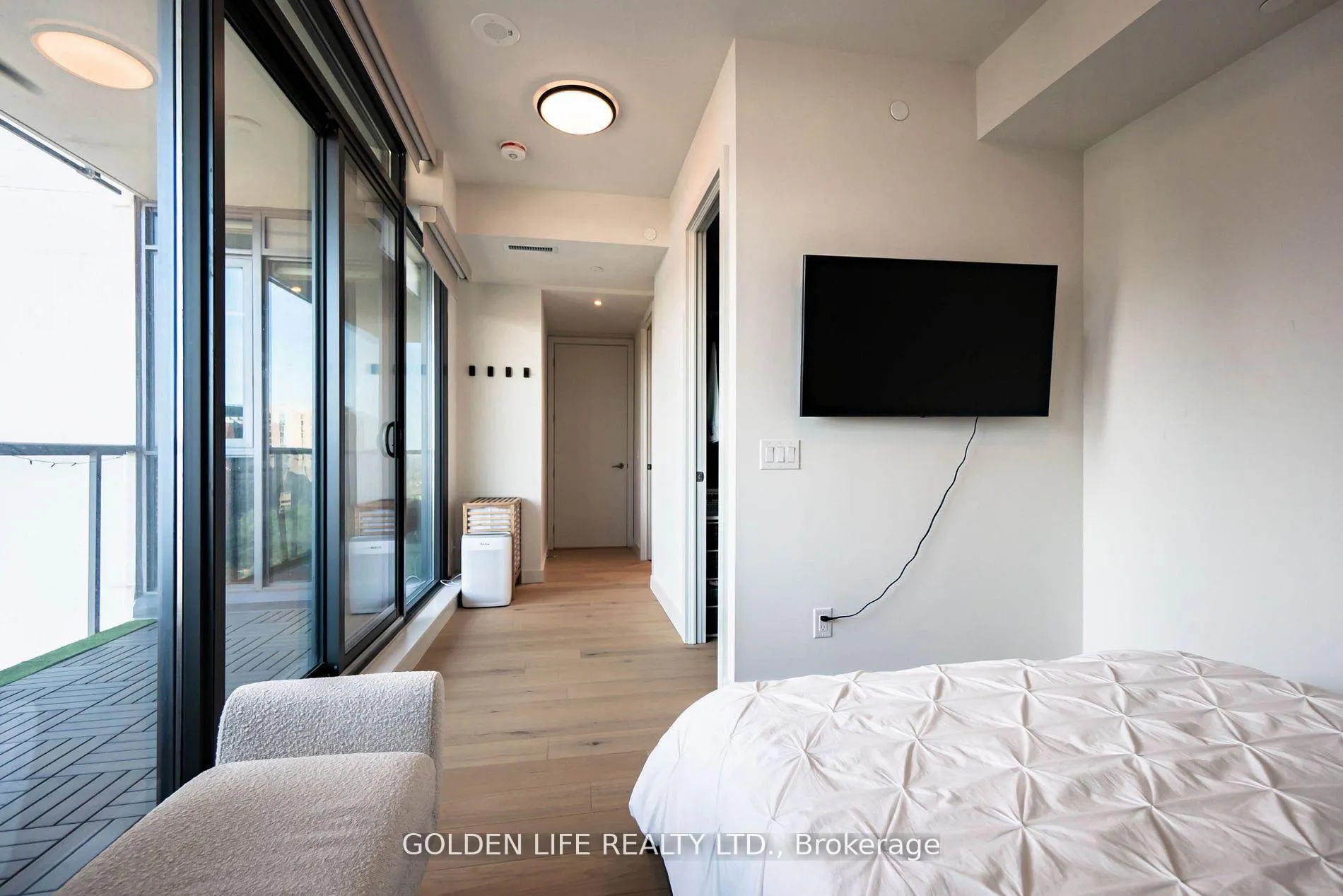 Photo 8 of Unit 1201, 81 Wellesley Street E, Toronto, Church-Yonge Corridor — HOMEH