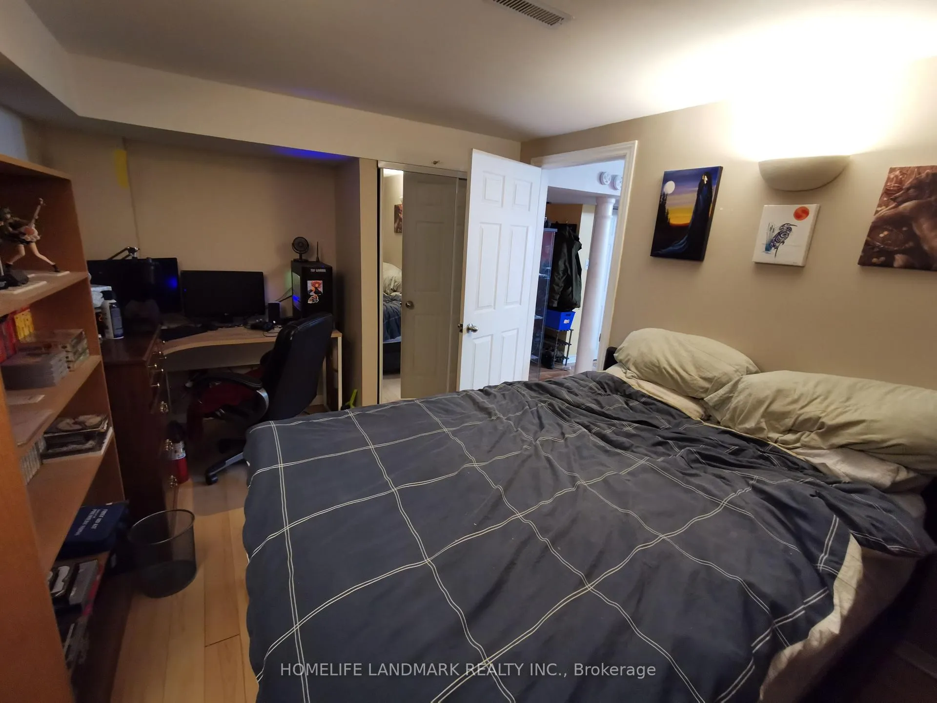 Photo 5 of 296 Glen Hill Drive, Whitby, Blue Grass Meadows — HOMEH