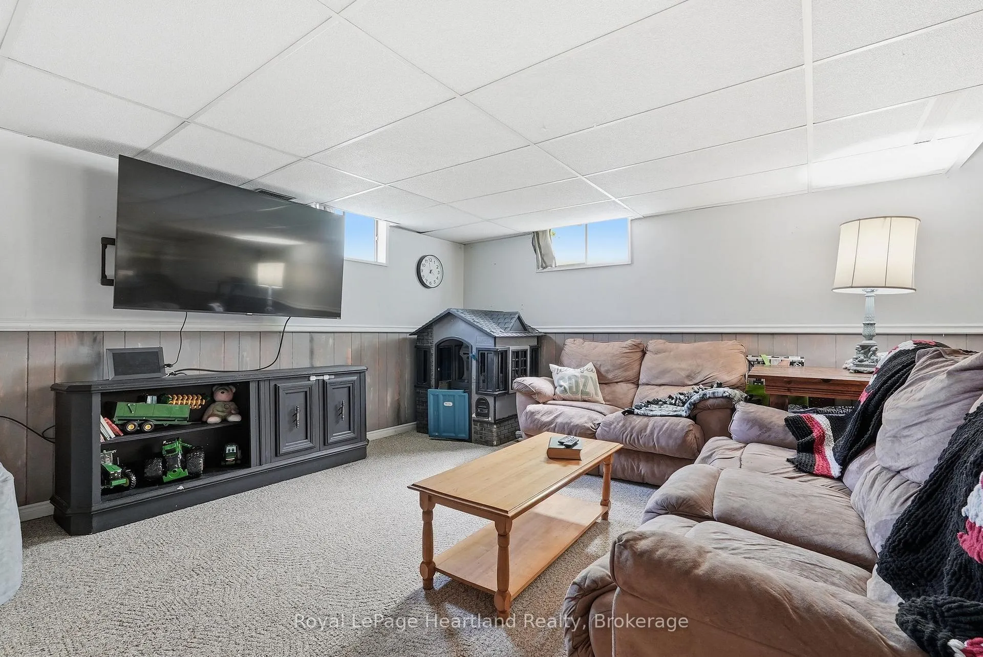 Photo 11 of 533 Ainley Street, Huron East, Brussels — HOMEH