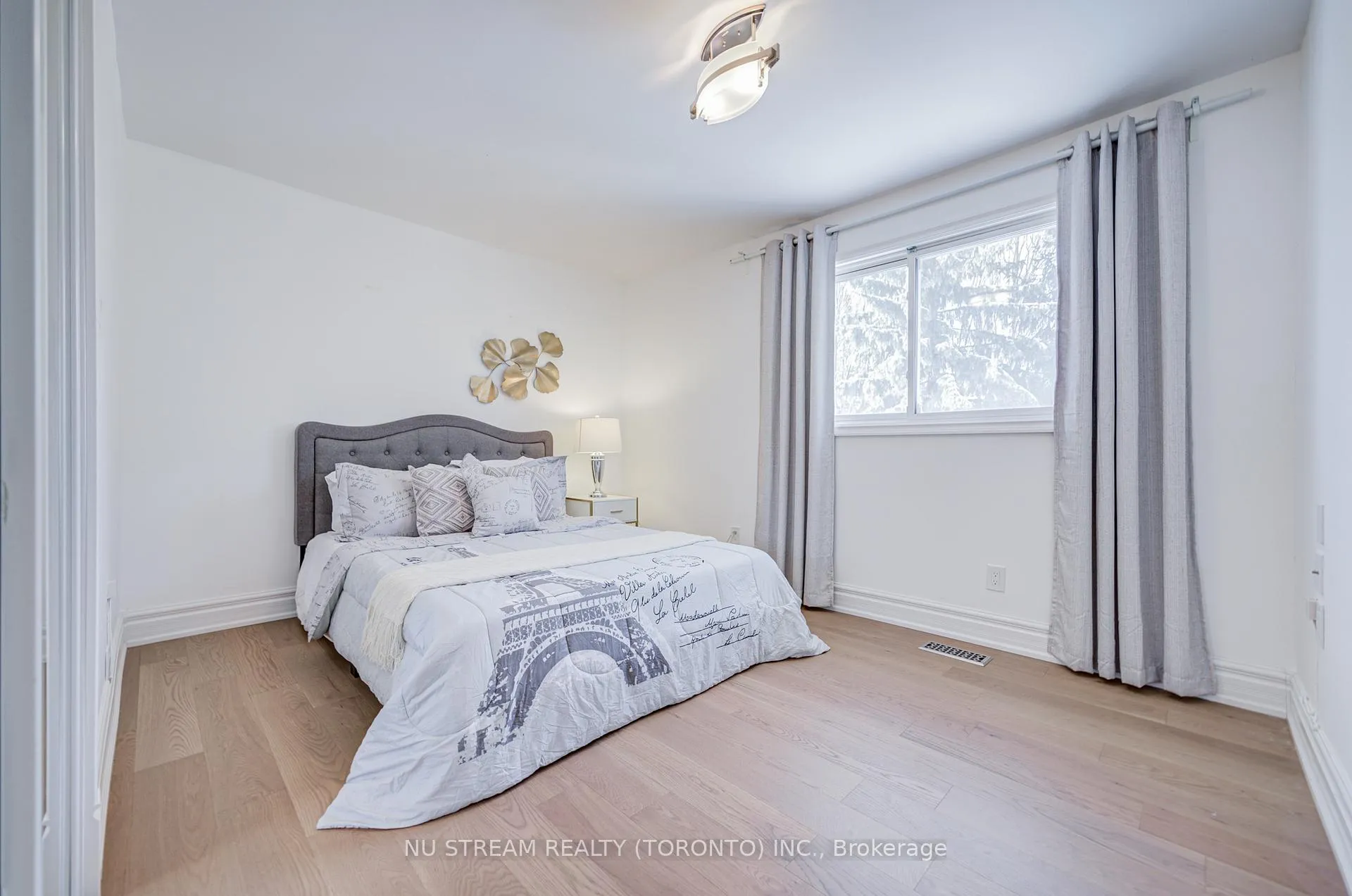 Photo 18 of 8 Hemingway Crescent, Markham, Unionville — HOMEH