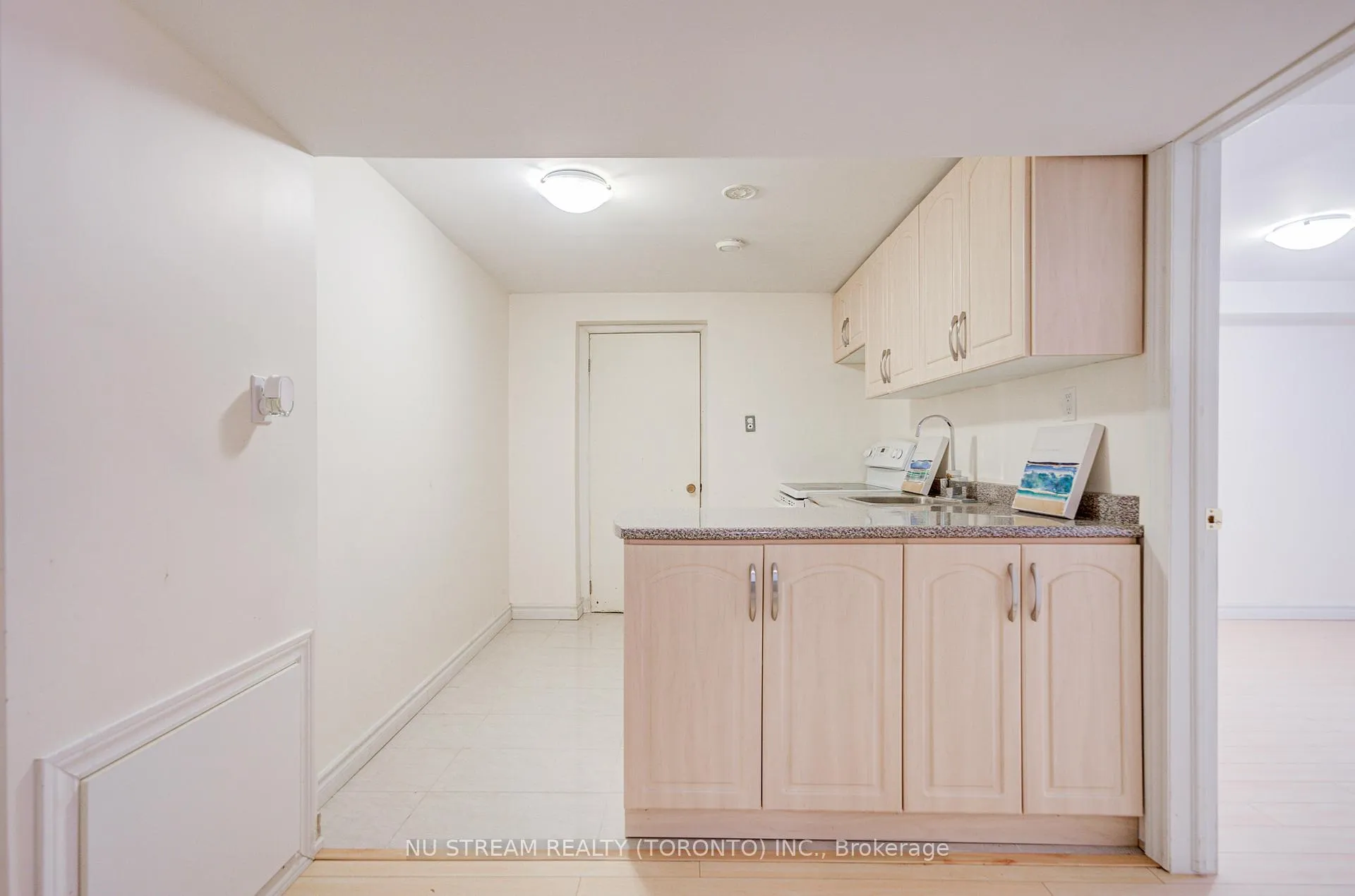 Photo 35 of 8 Hemingway Crescent, Markham, Unionville — HOMEH