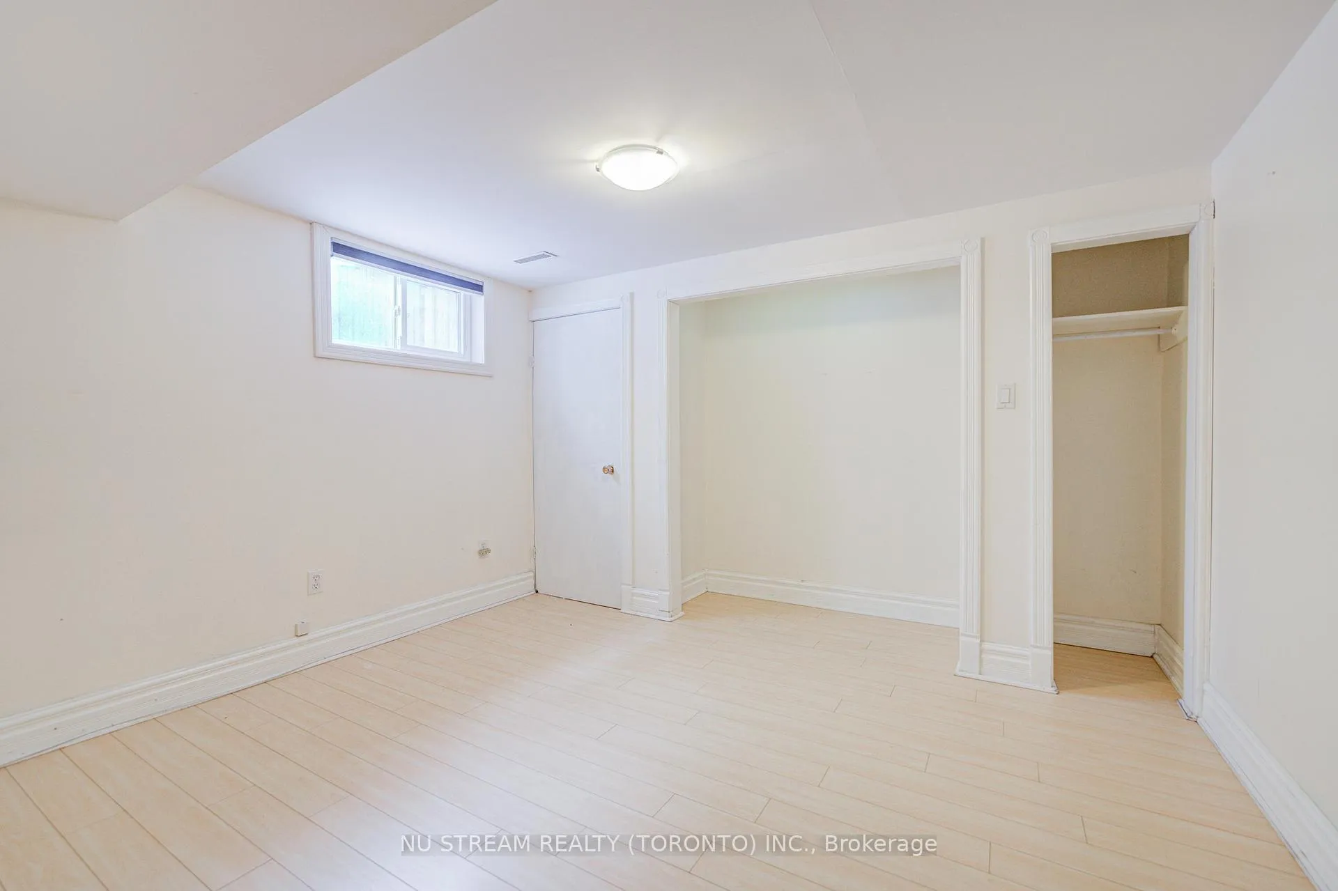 Photo 37 of 8 Hemingway Crescent, Markham, Unionville — HOMEH