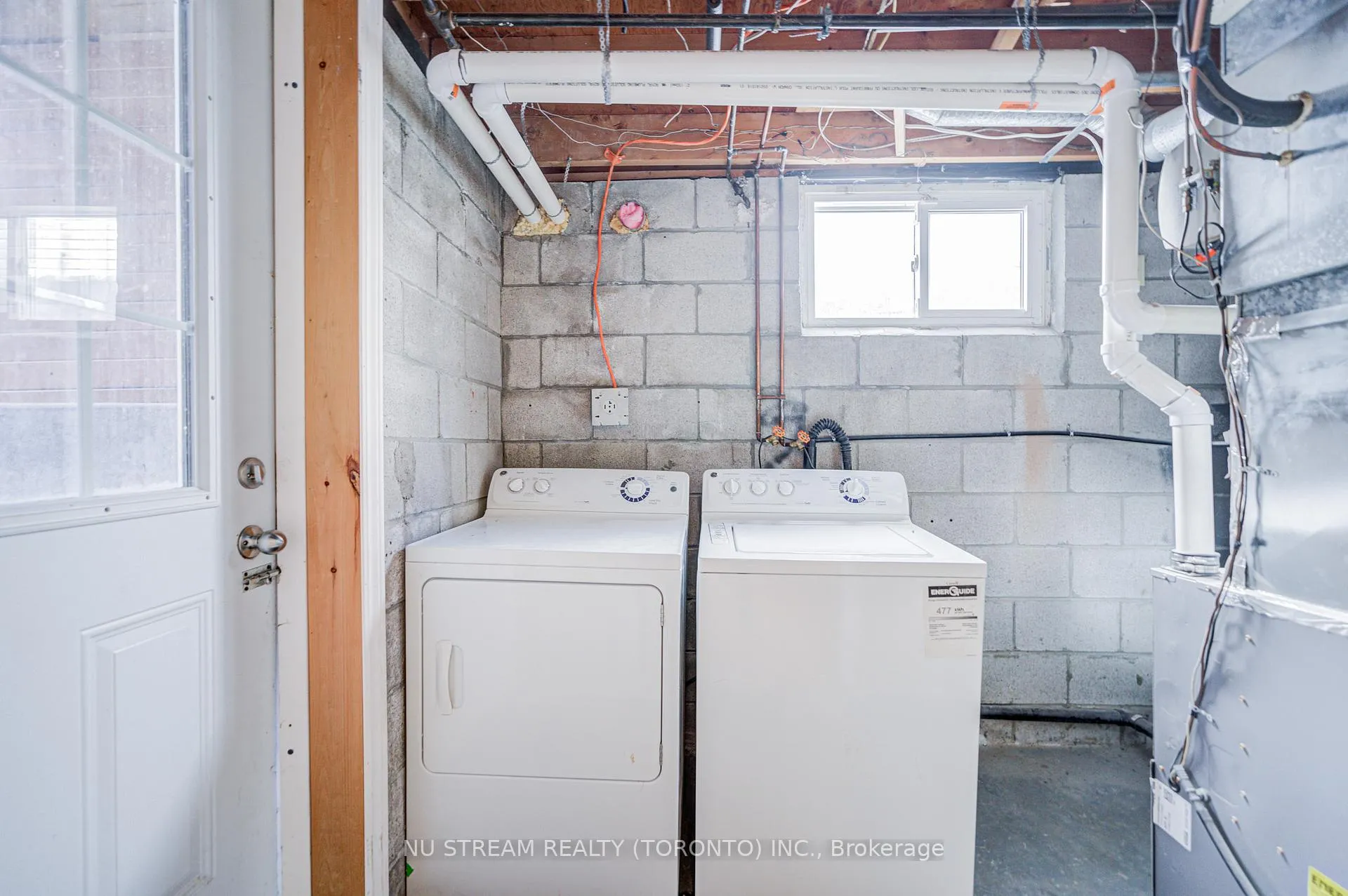 Photo 39 of 8 Hemingway Crescent, Markham, Unionville — HOMEH
