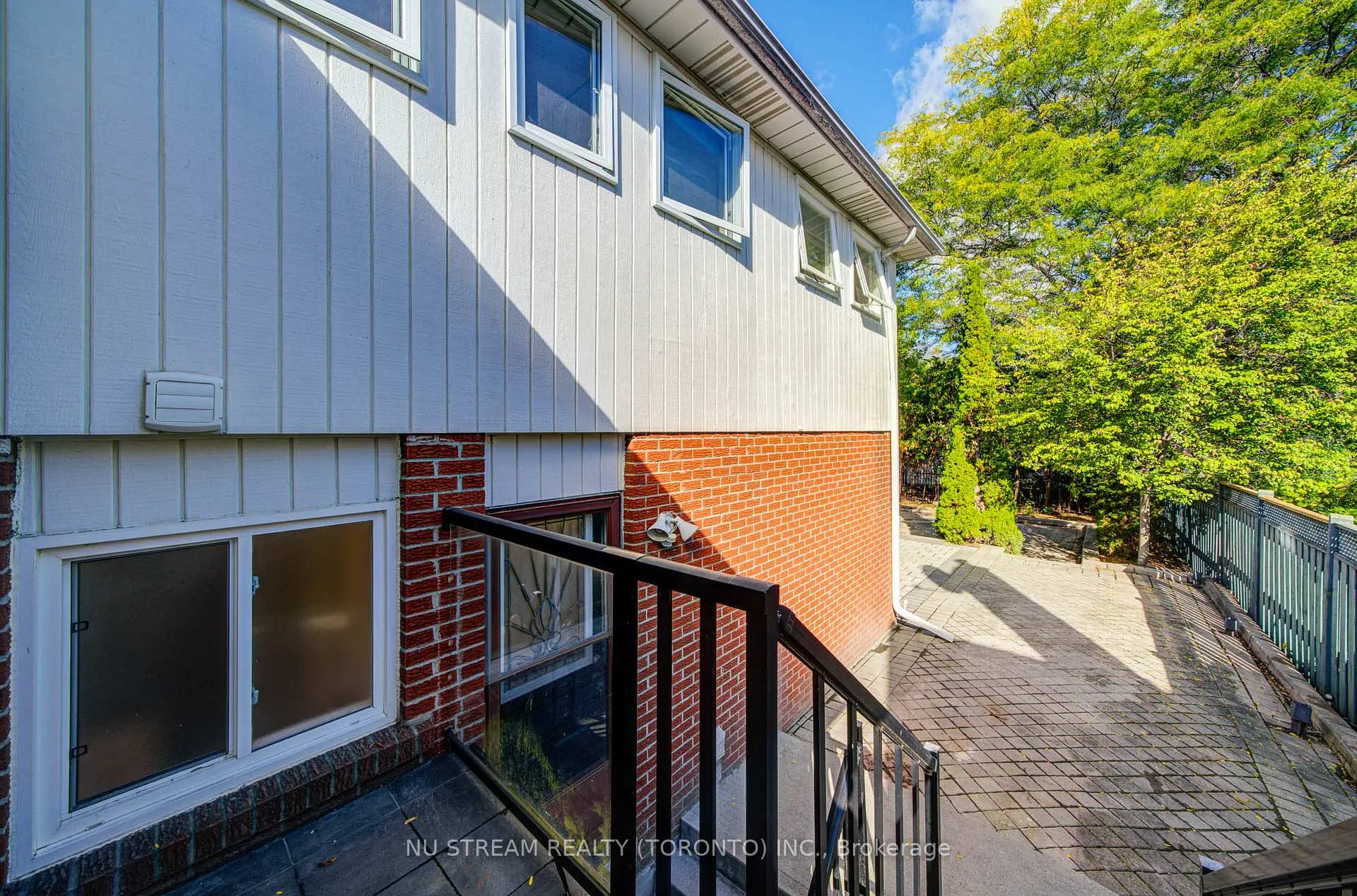 Photo 41 of 8 Hemingway Crescent, Markham, Unionville — HOMEH