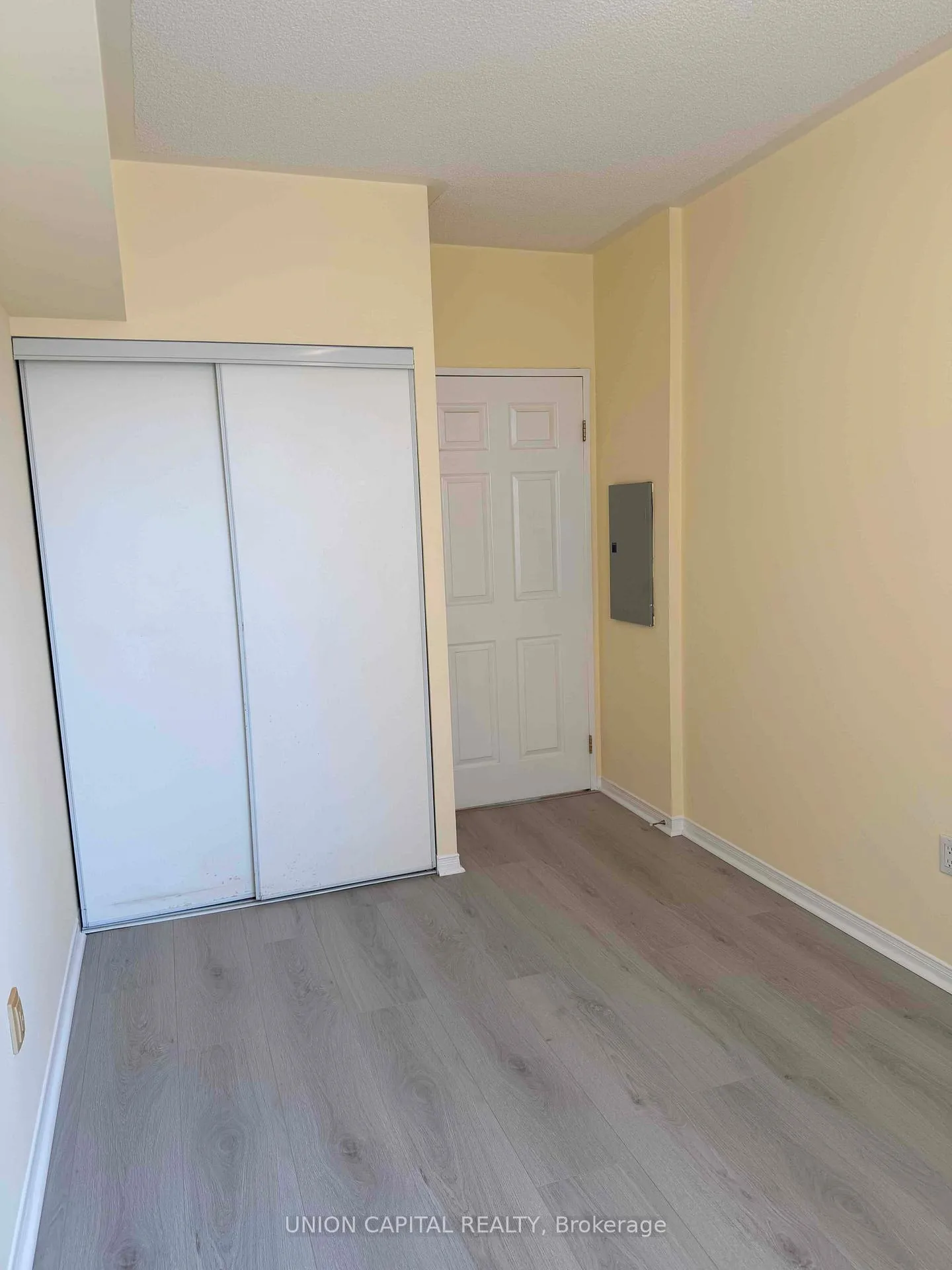 Photo 10 of Unit 311, 7398 Yonge Street, Vaughan, Crestwood-Springfarm-Yorkhill — HOMEH