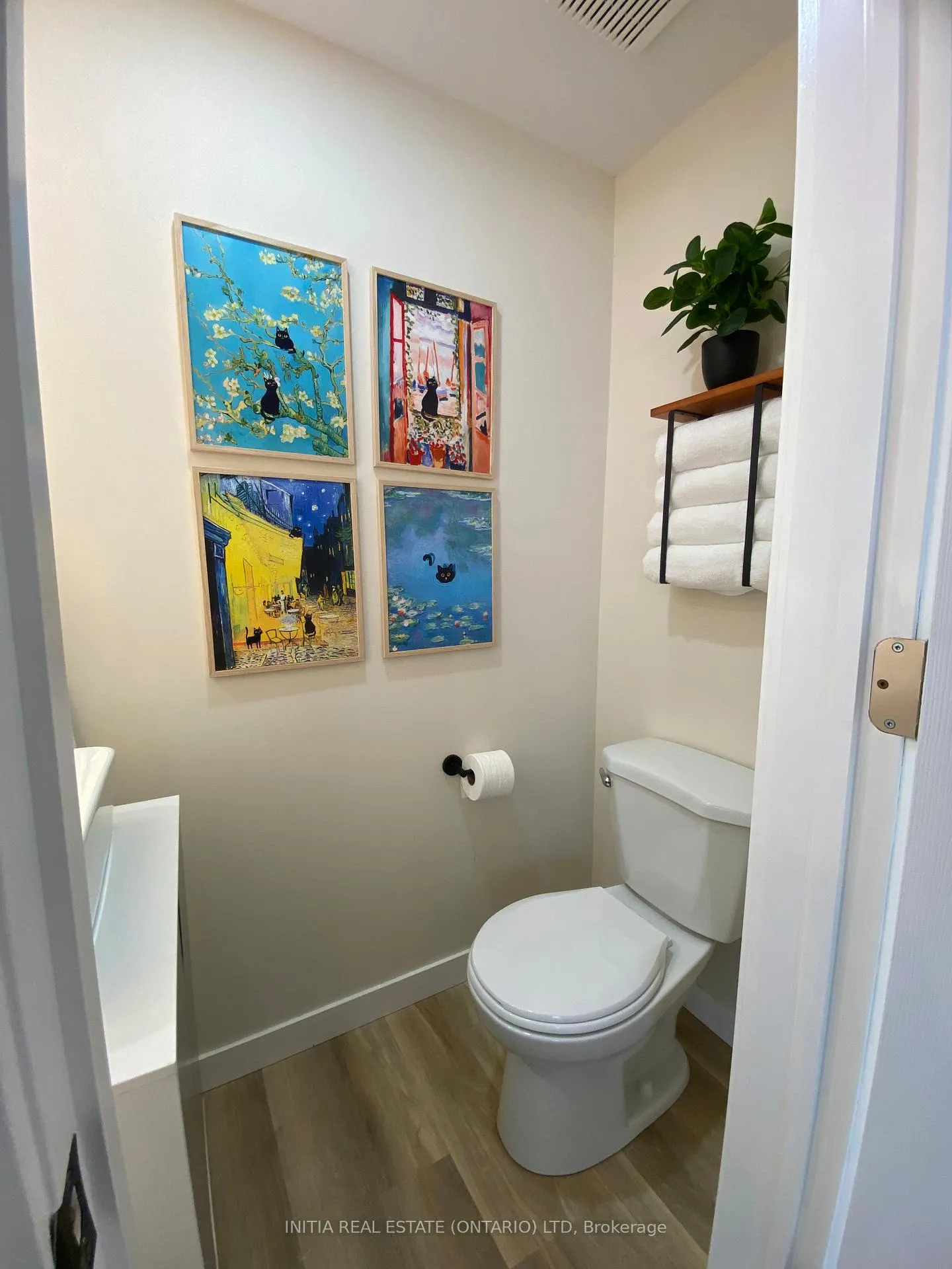 Photo 15 of 114 Ann Street, Sarnia — HOMEH
