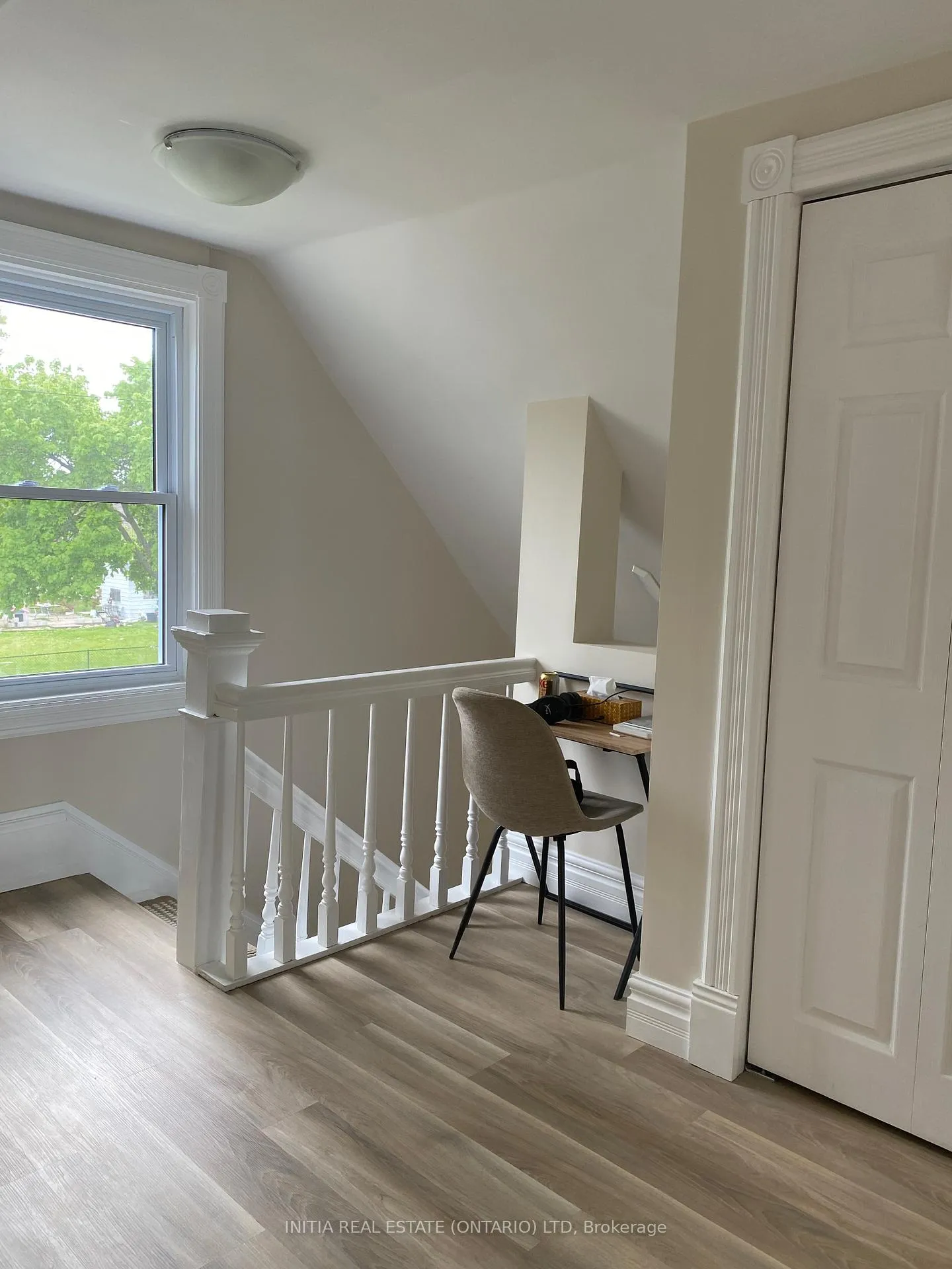 Photo 24 of 114 Ann Street, Sarnia — HOMEH