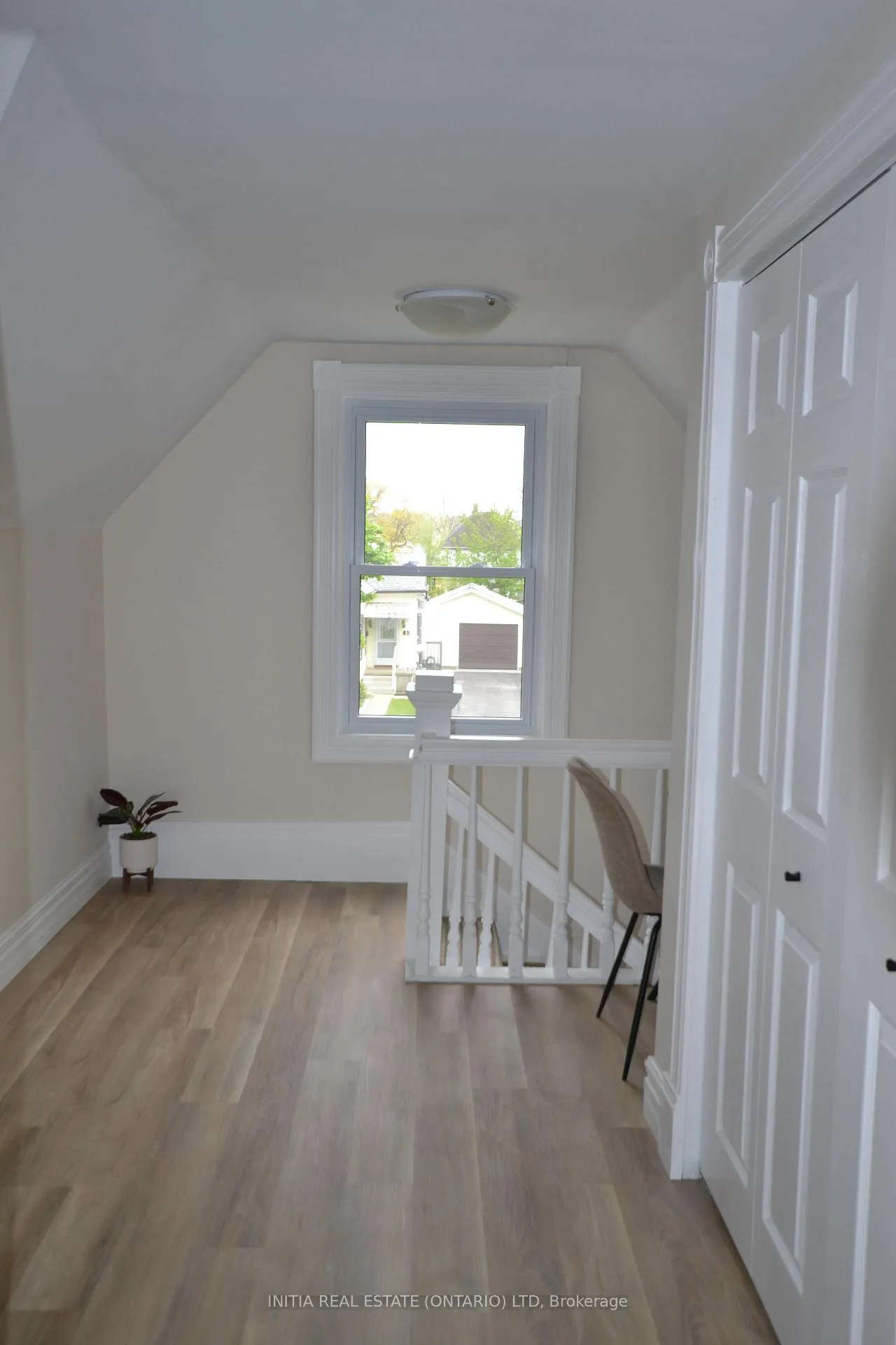 Photo 25 of 114 Ann Street, Sarnia — HOMEH